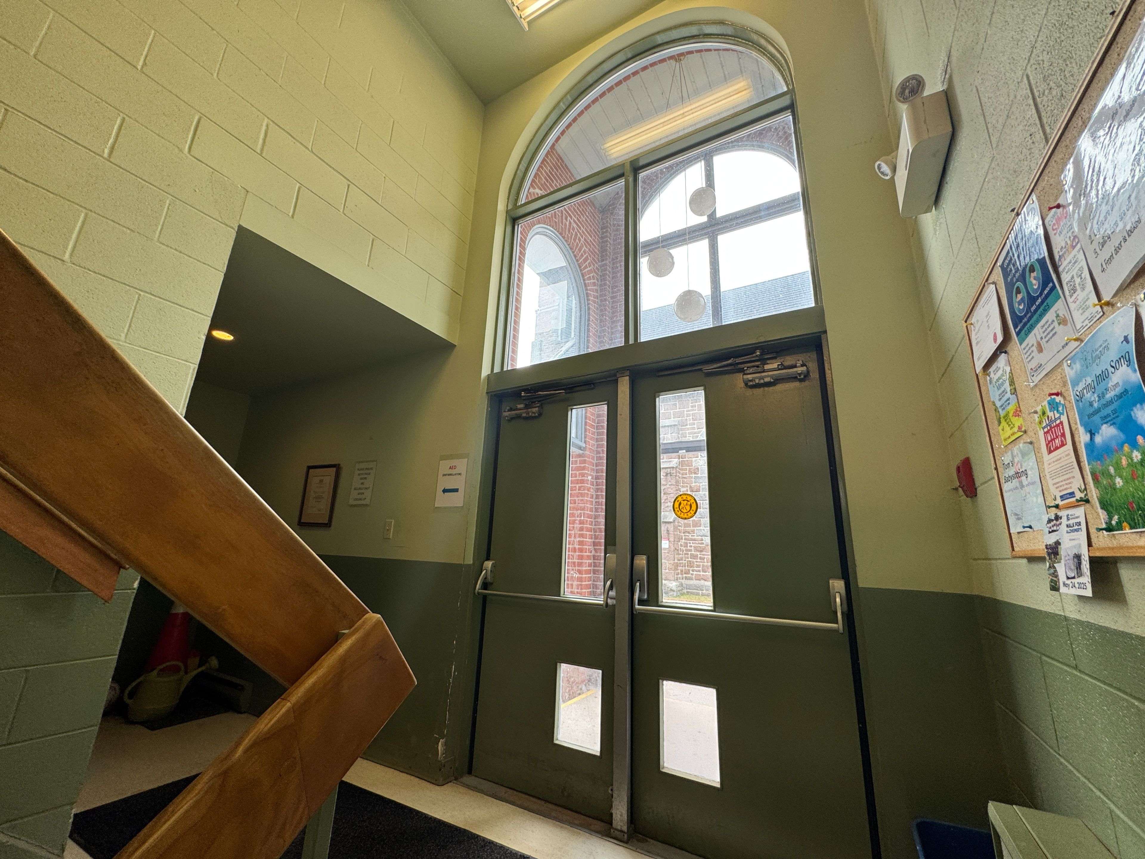 Peterborough, ON K9J 3N9,235 Rubidge ST #2