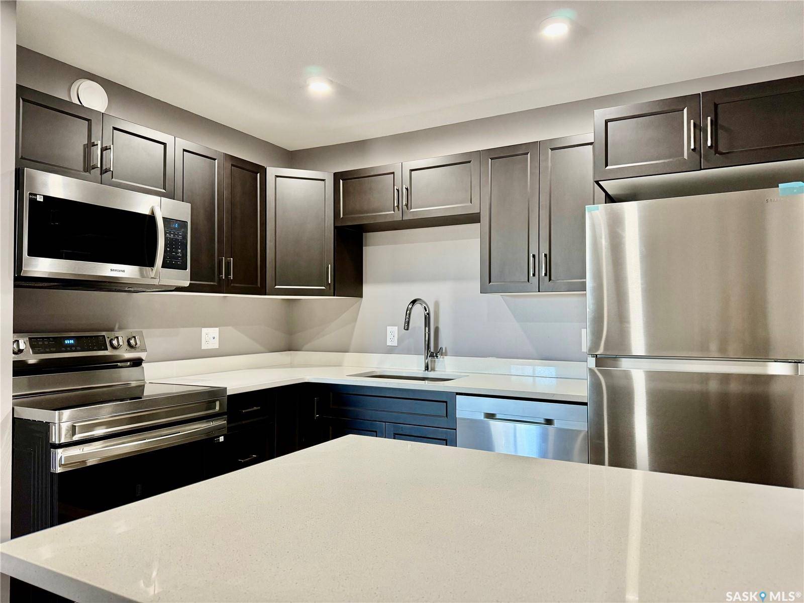 Humboldt, SK S0K 2A0,607 10th STREET #402