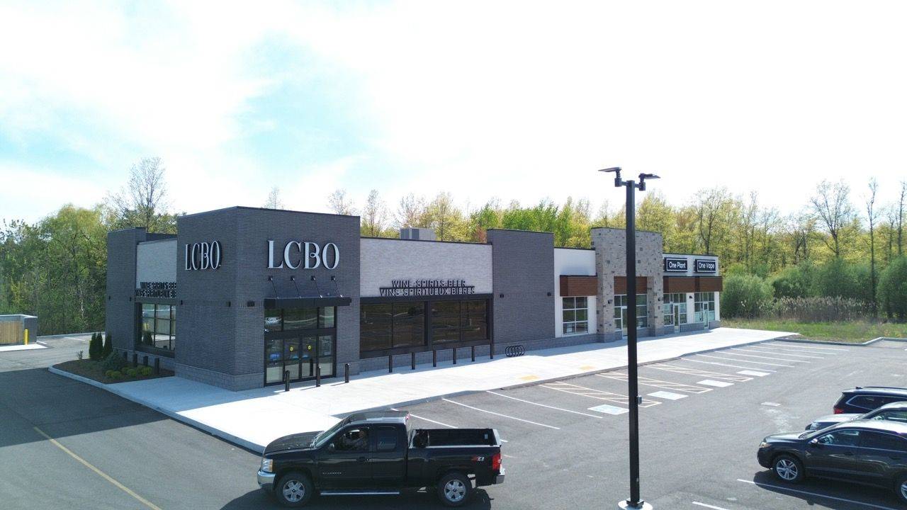 Fort Erie, ON L0S 1N0,409 Gorham RD #E