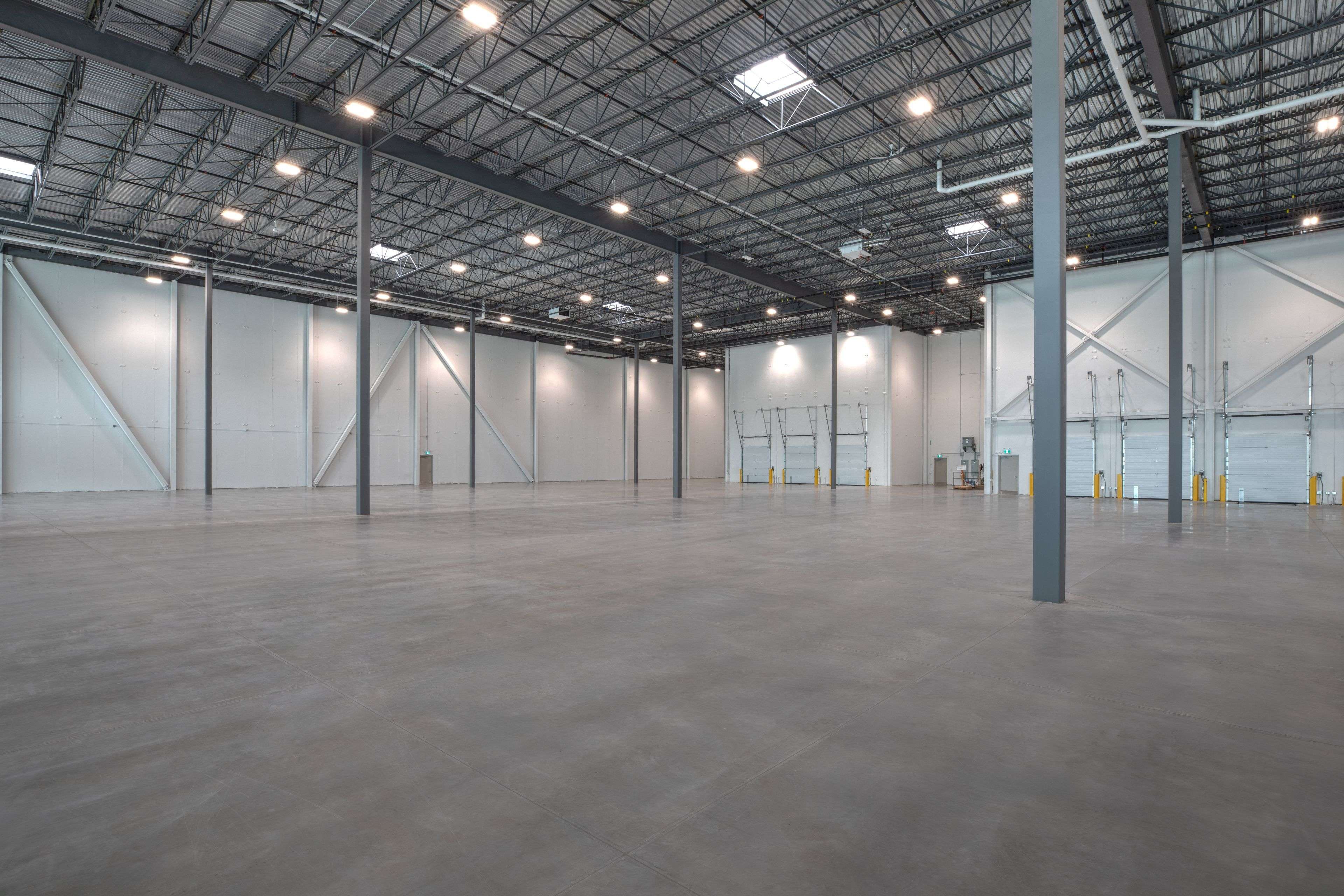 Caledon, ON L7E 5C1,399 Healey RD #104