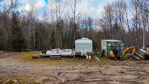 Brudenell, Lyndoch And Raglan, ON K0L 2M0,154 Little Ireland RD