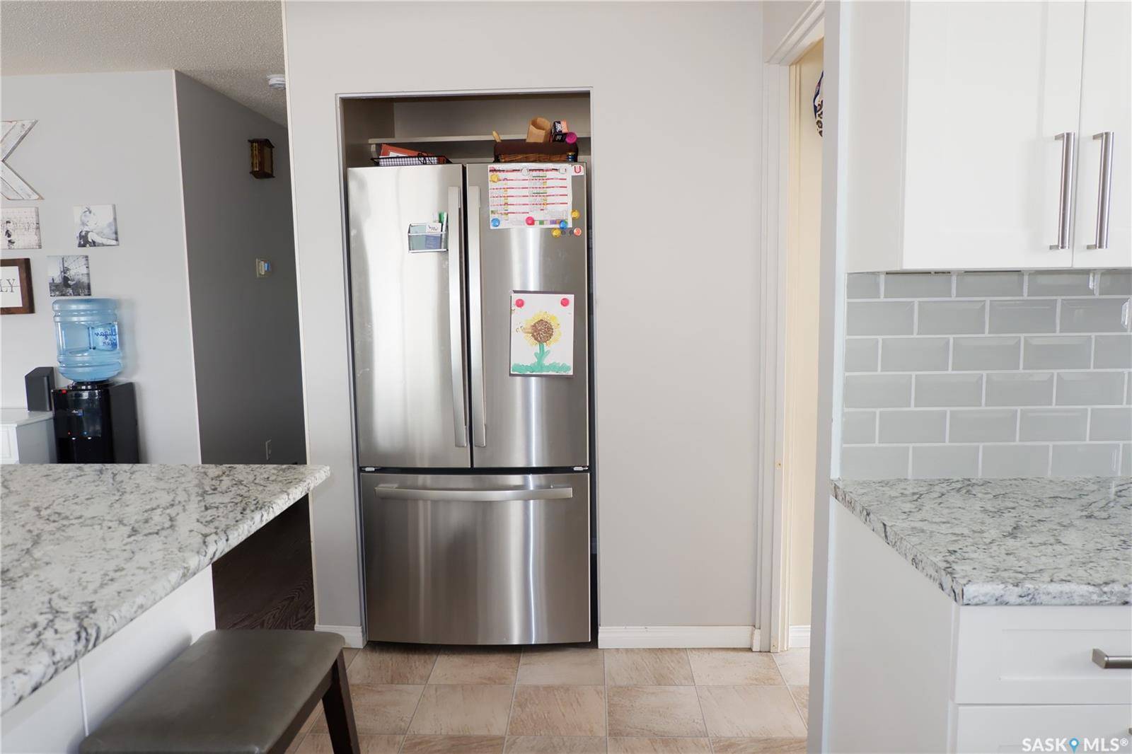 Assiniboia, SK S0H 0B0,107 Empire PLACE