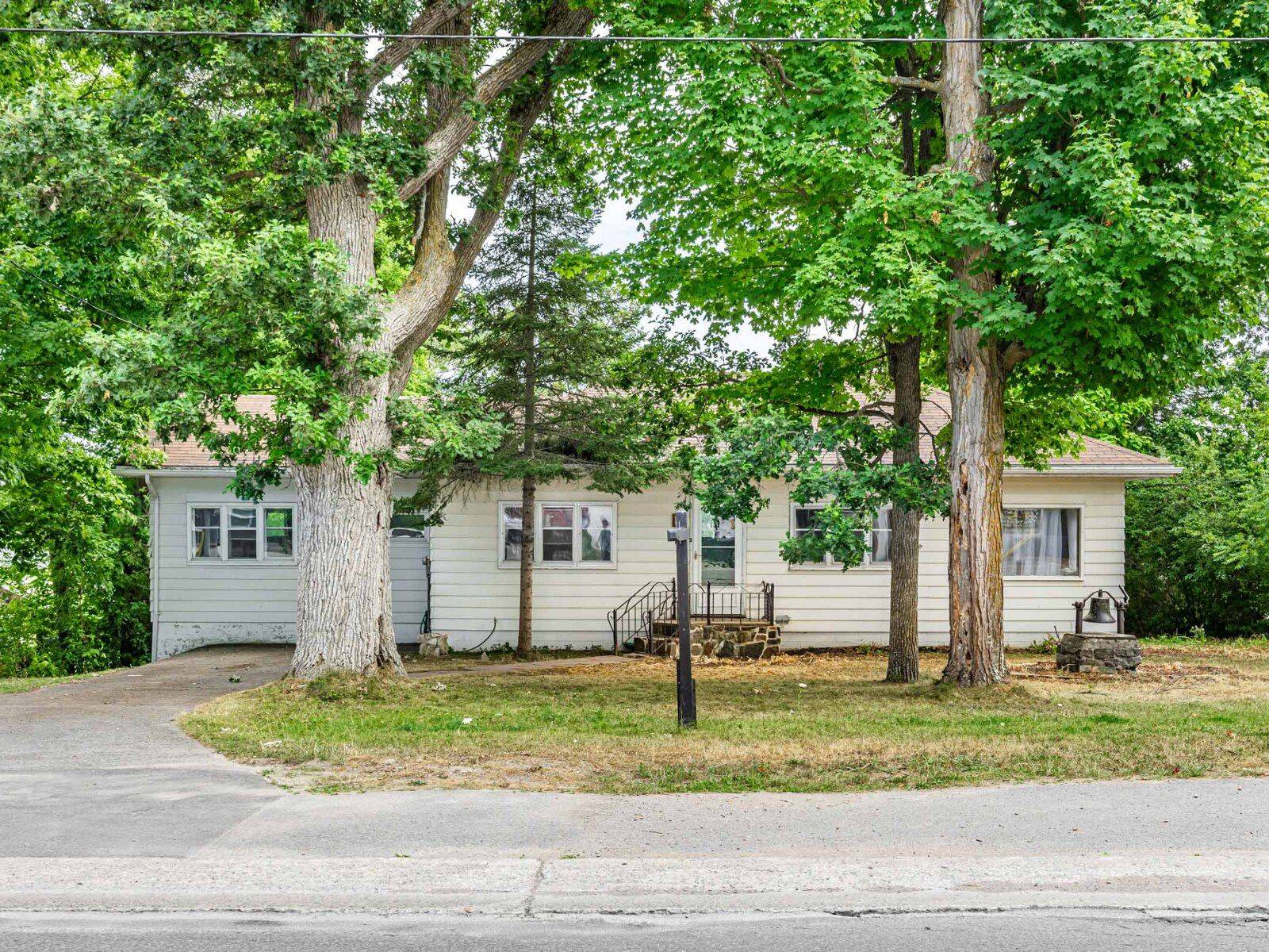 Kawartha Lakes, ON K0M 1A0,36 North ST