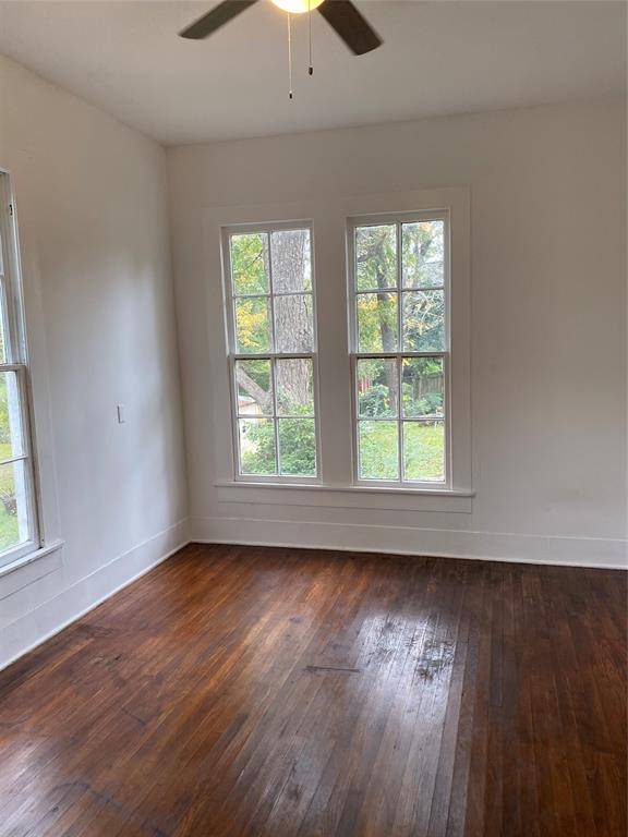 Rusk, TX 75785,221 N Henderson Street