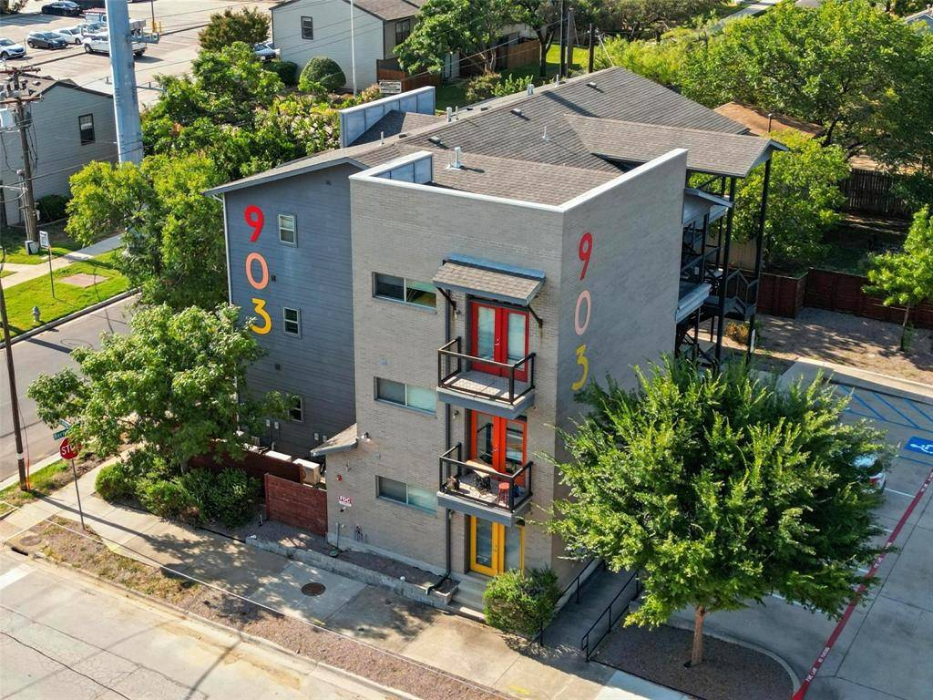 Denton, TX 76201,903 Fannin Street #103