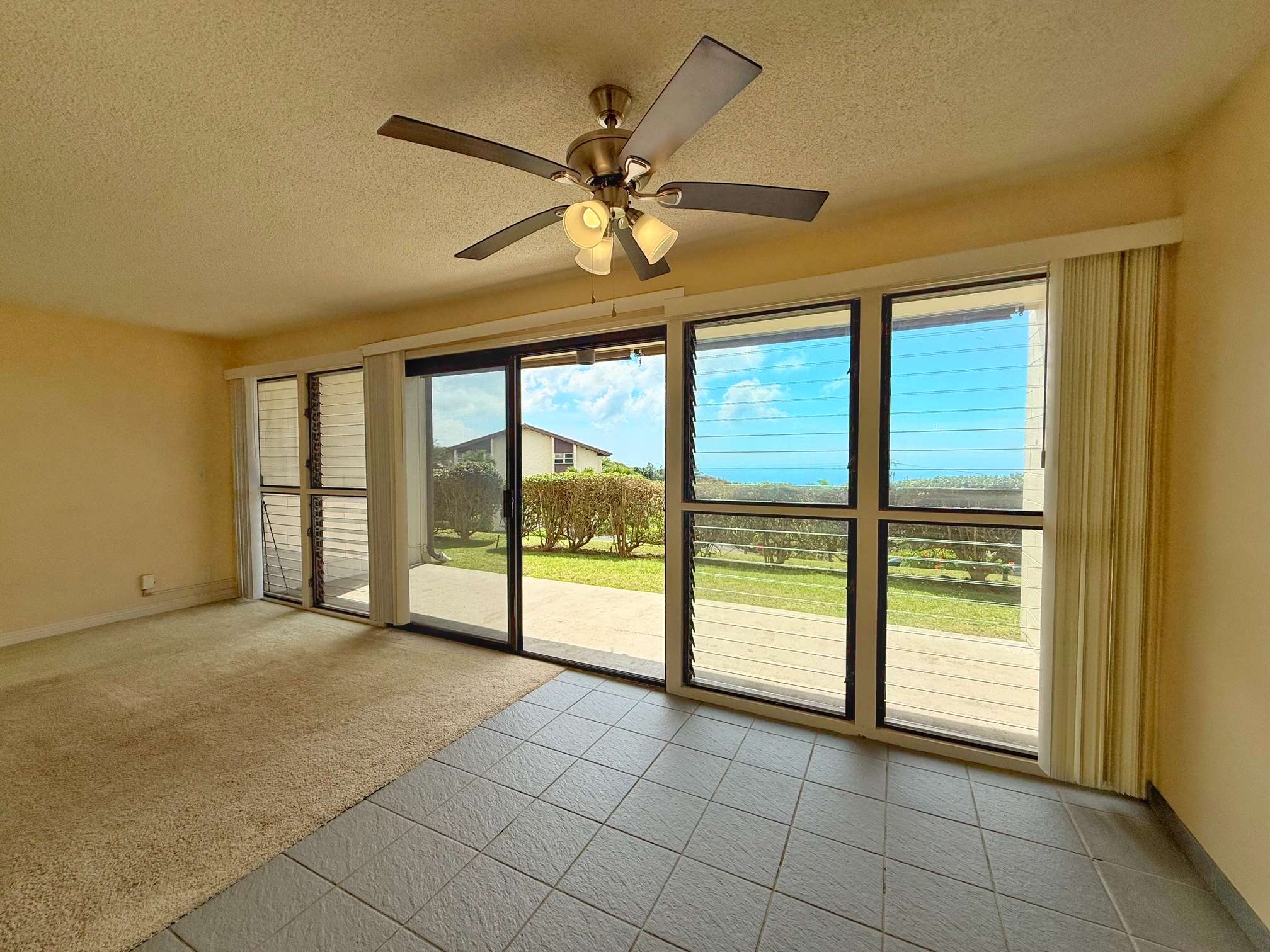 Holualoa, HI 96725,79-7199 MAMALAHOA  HIGHWAY #144