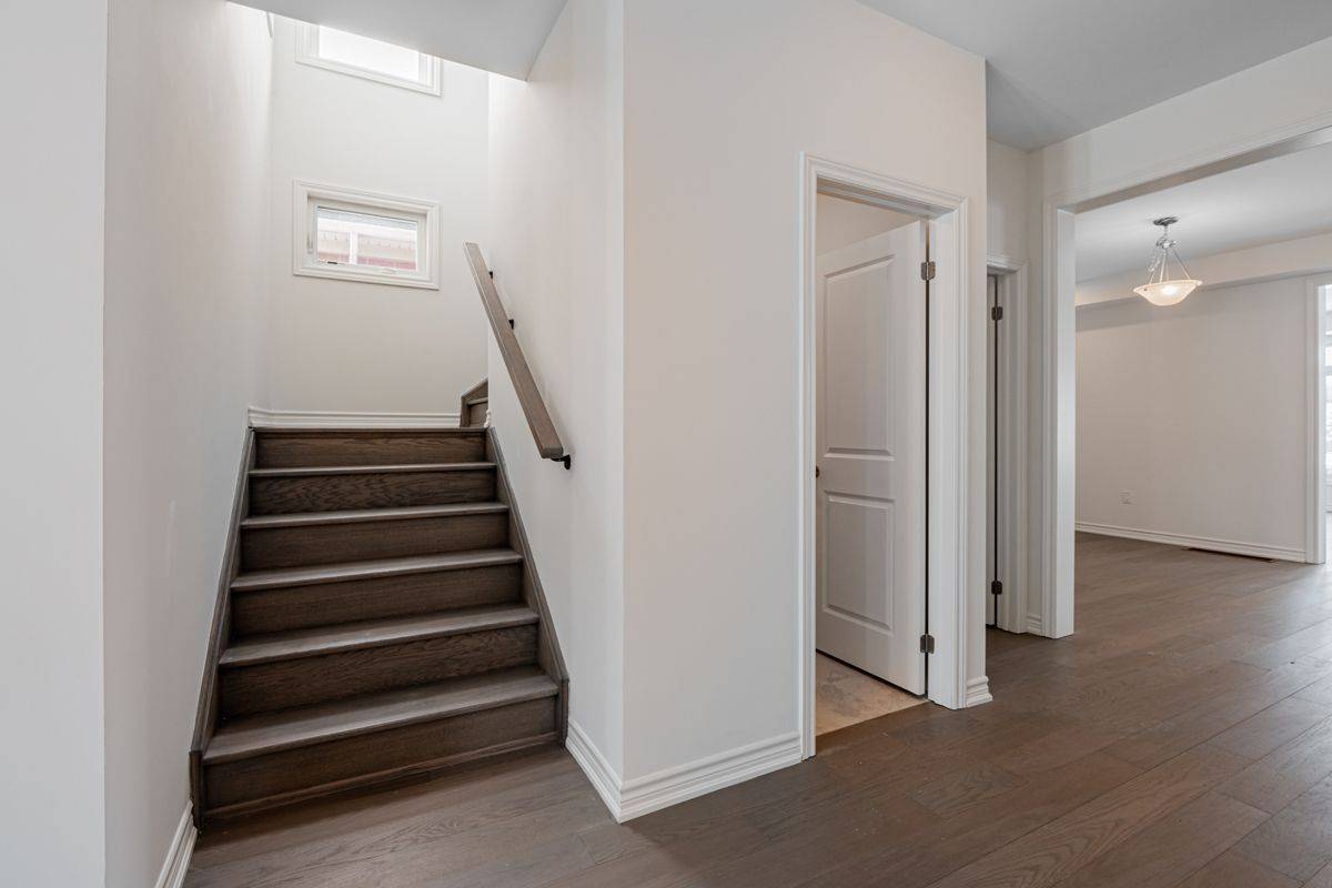 Springwater, ON L9X 2C7,54 Calypso RD