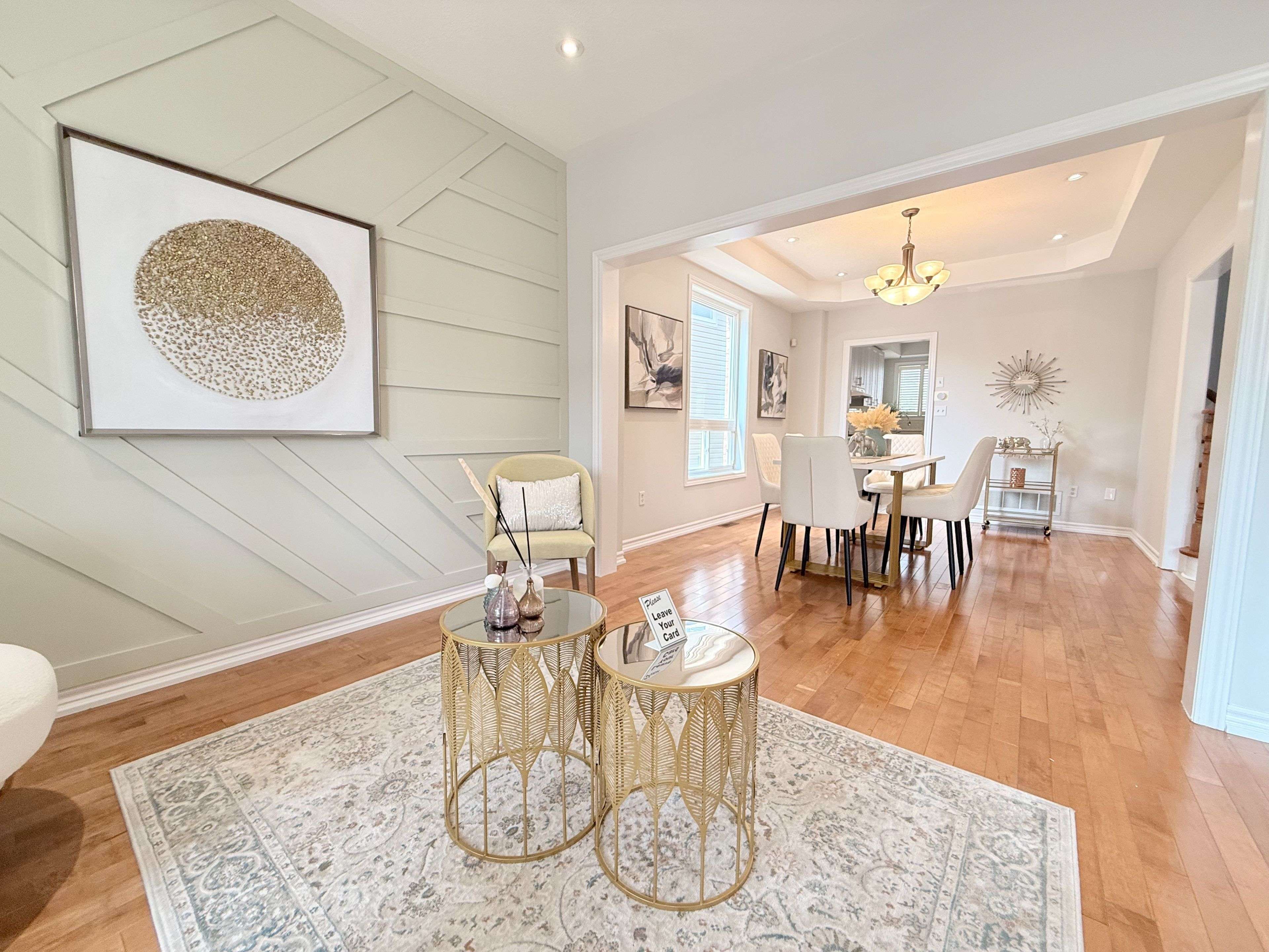 Barrie, ON L4M 7H6,18 The Queensway N/A