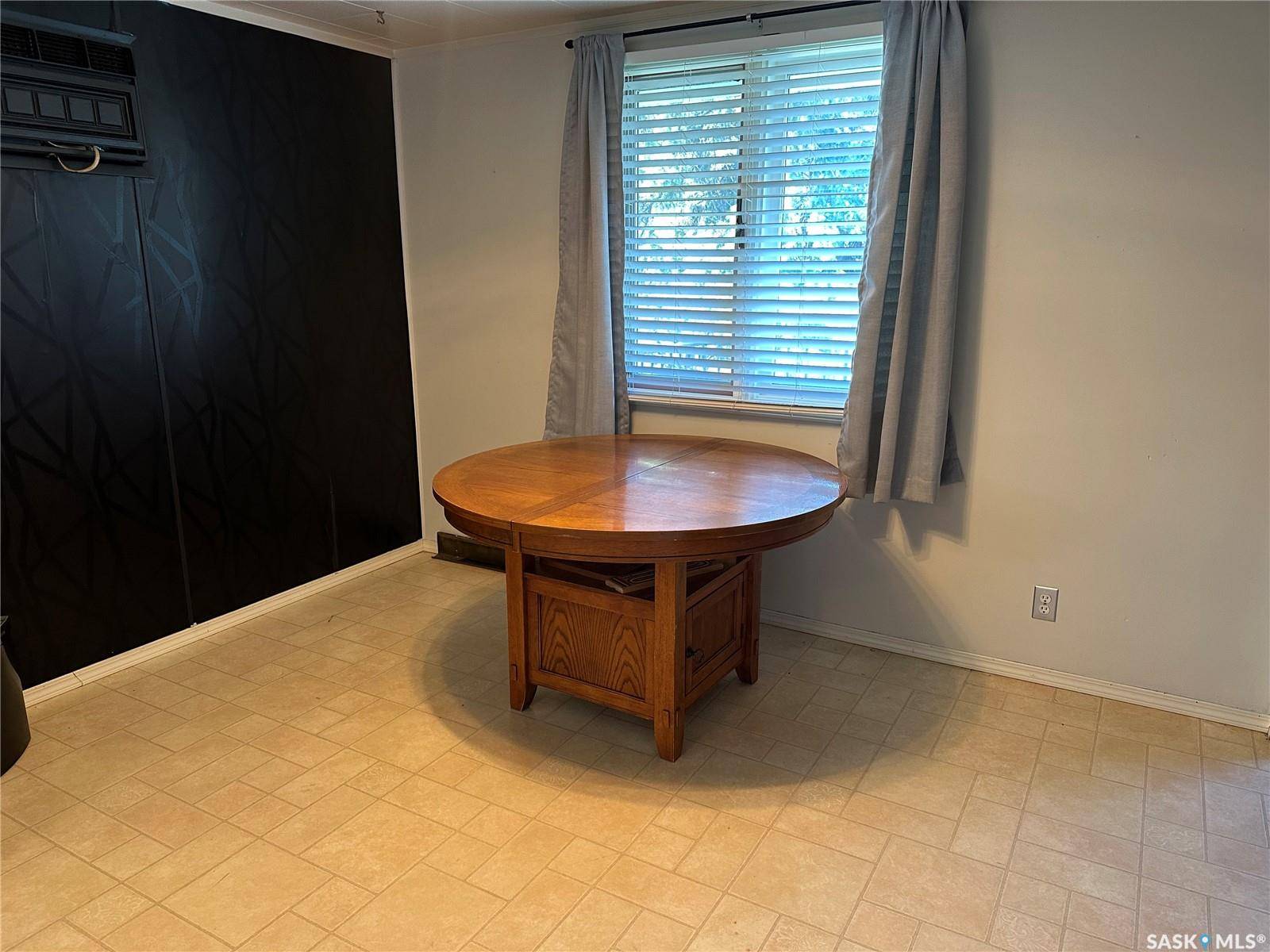 Gull Lake, SK S0N 1A0,4567 Price AVENUE