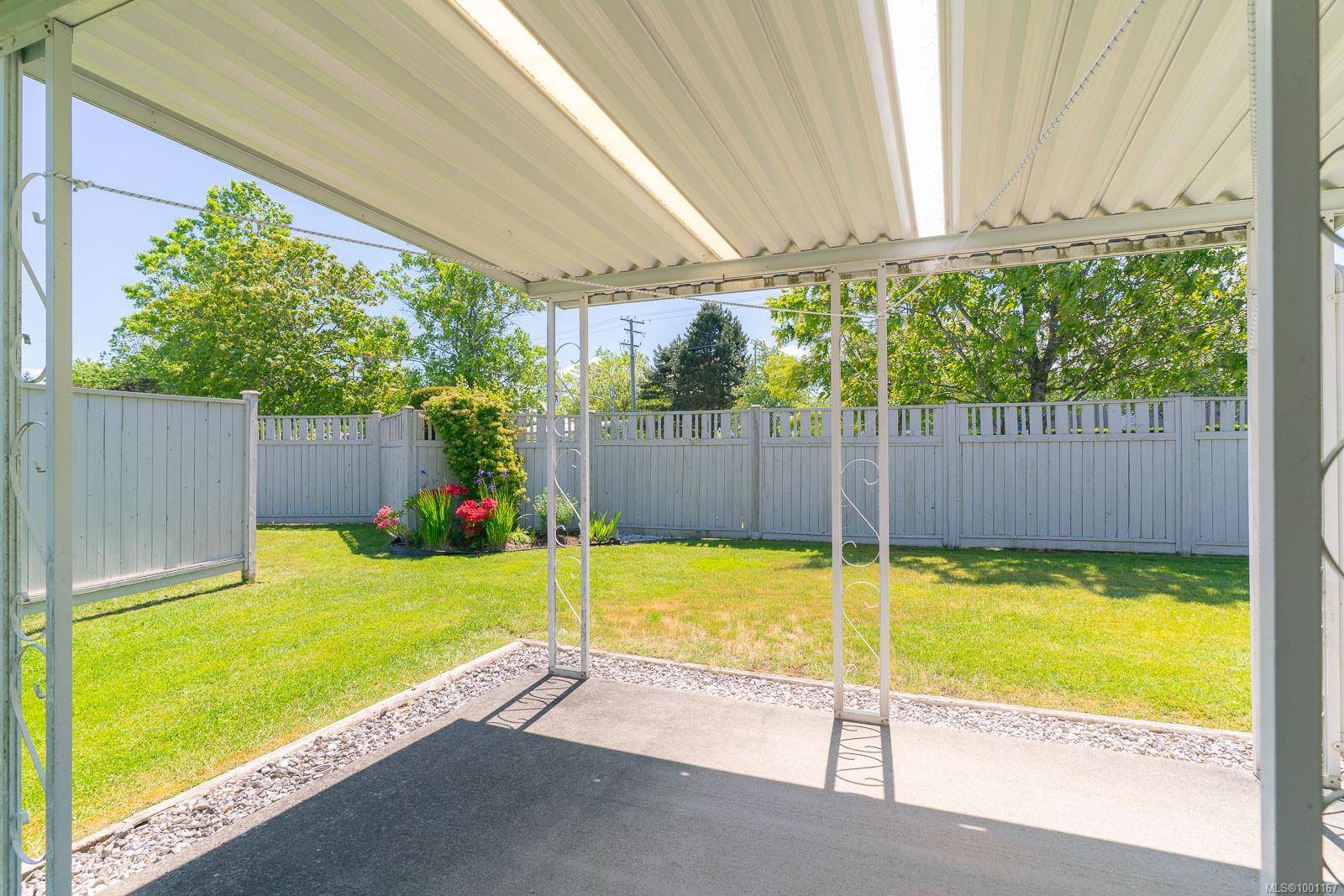 Nanaimo, BC V9T 6B8,5953 Primrose Dr