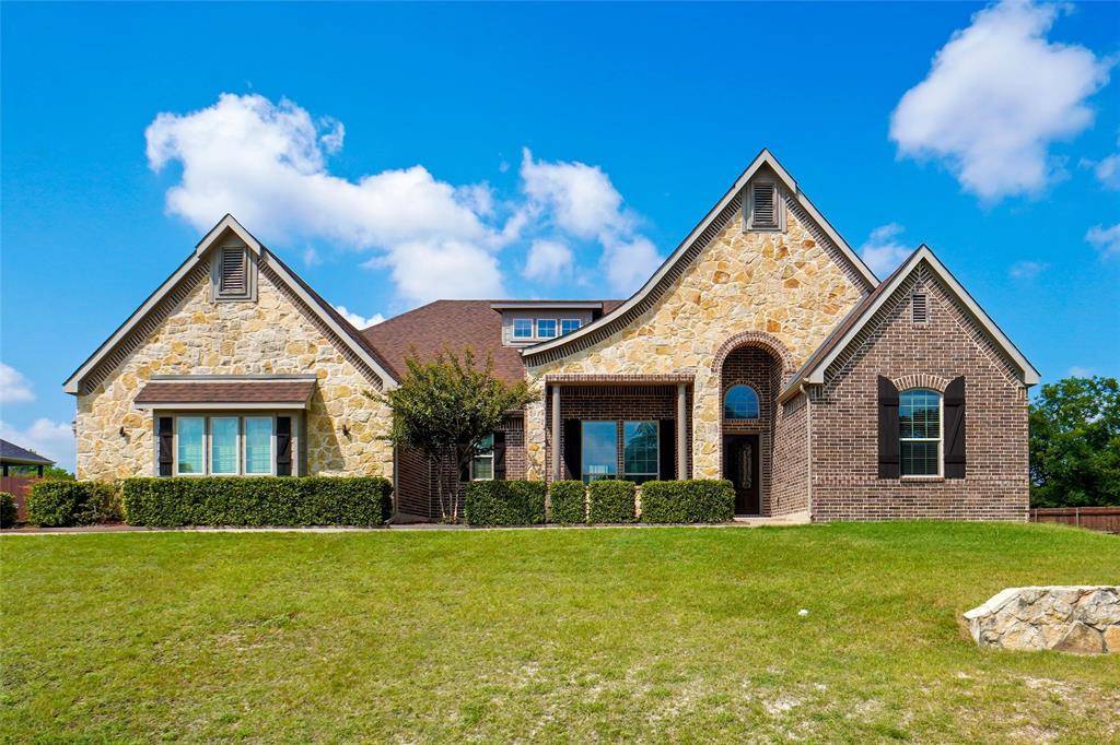 Hudson Oaks, TX 76087,702 Red Stone Lane