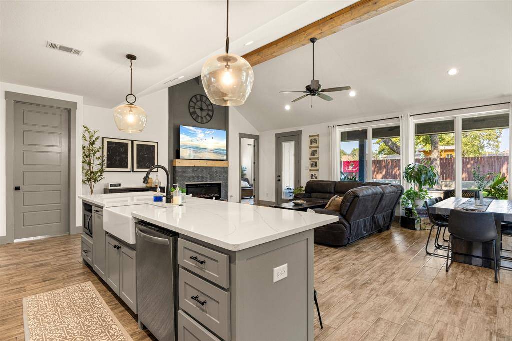 Tolar, TX 76476,2000 Rattler Way