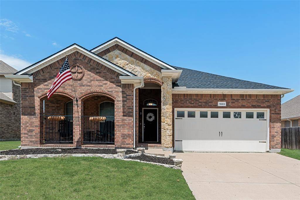 Arlington, TX 76002,1603 Grey Willow Lane