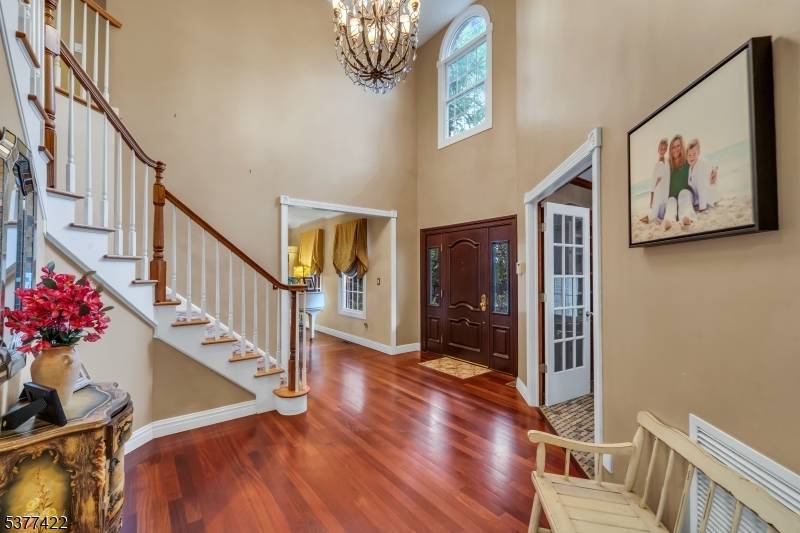 Norwood Boro, NJ 07648,136 Tappan Rd