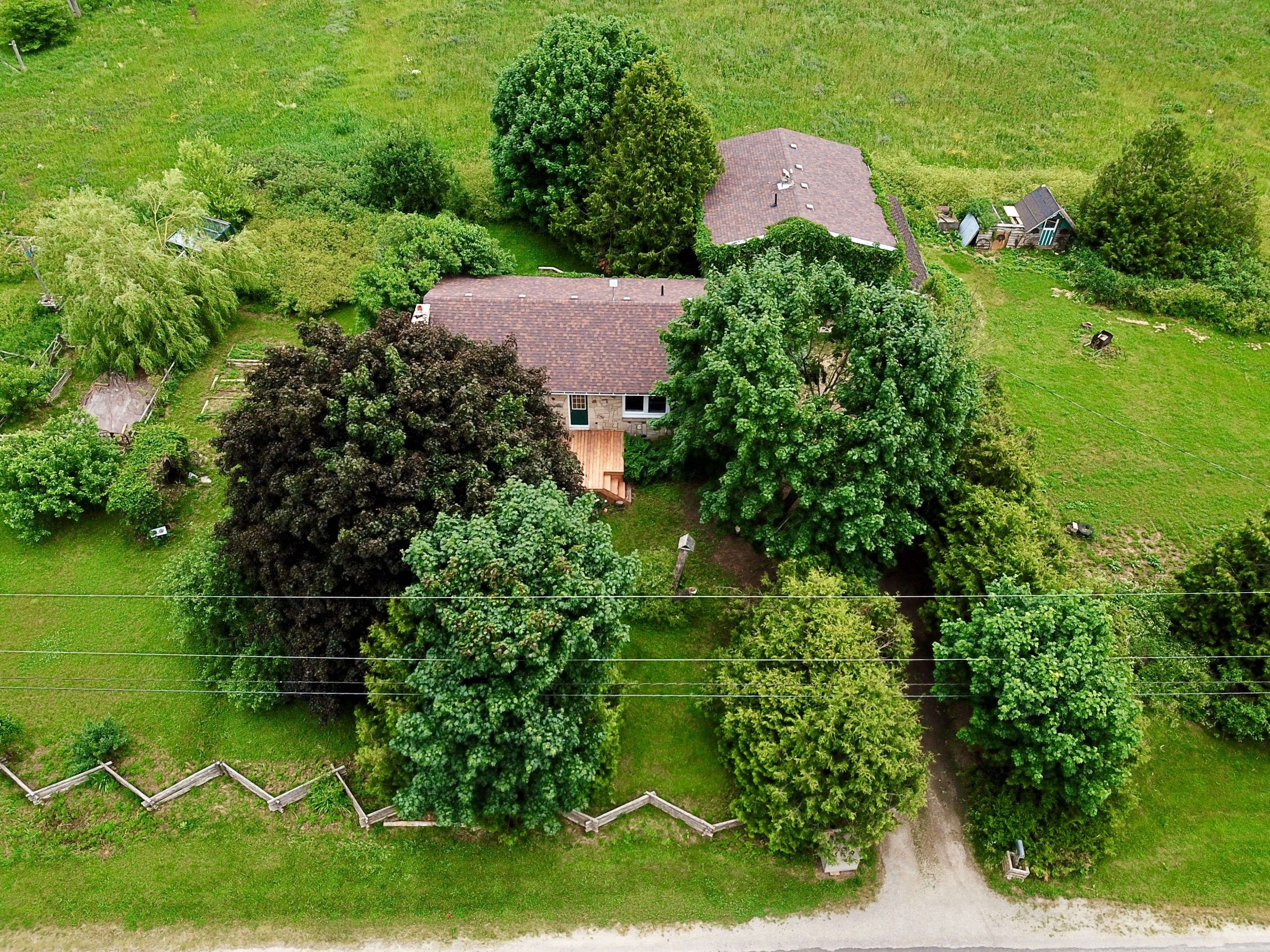 158 Forty Hills RD, Northern Bruce Peninsula, ON N0H 1W0