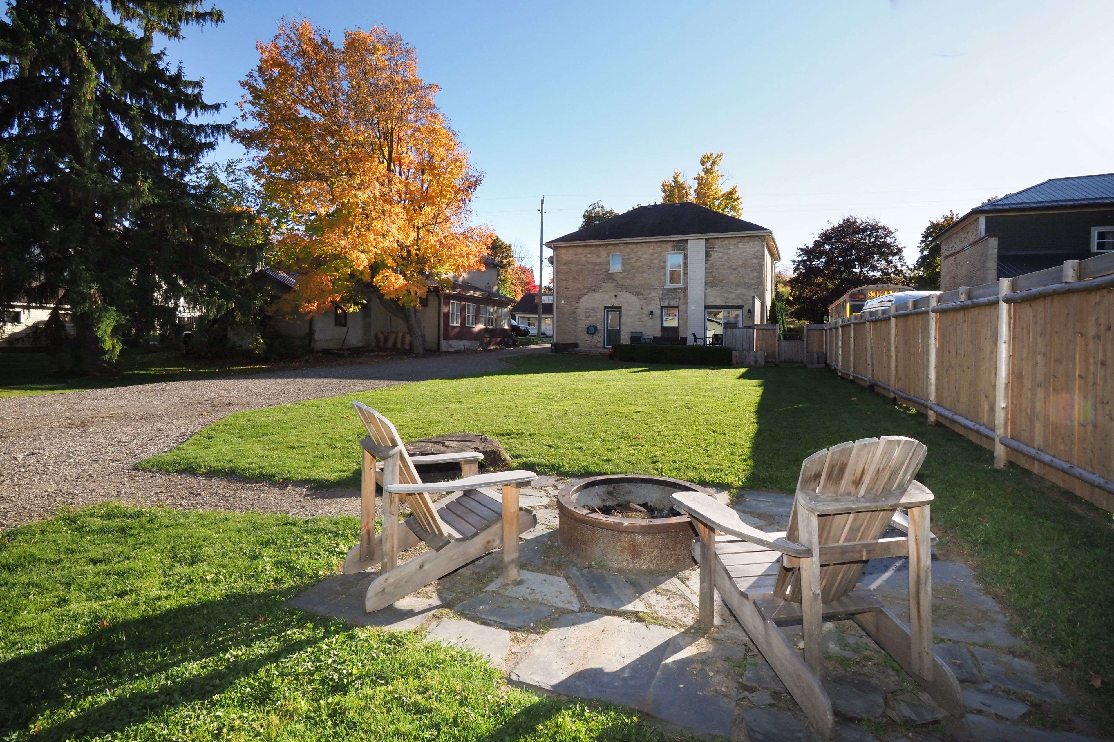 Mapleton, ON N0G 1P0,26 Main ST E