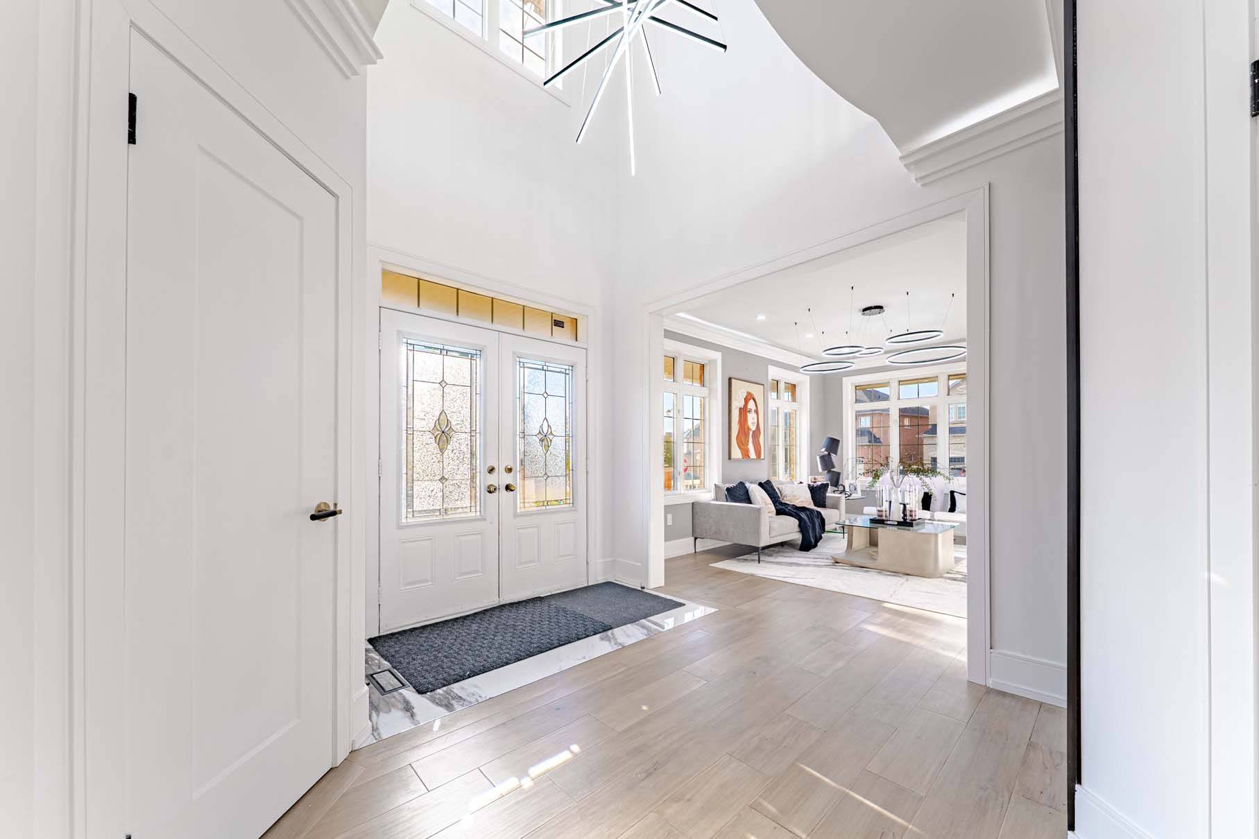 Markham, ON L6B 0B8,113 Riverwalk DR