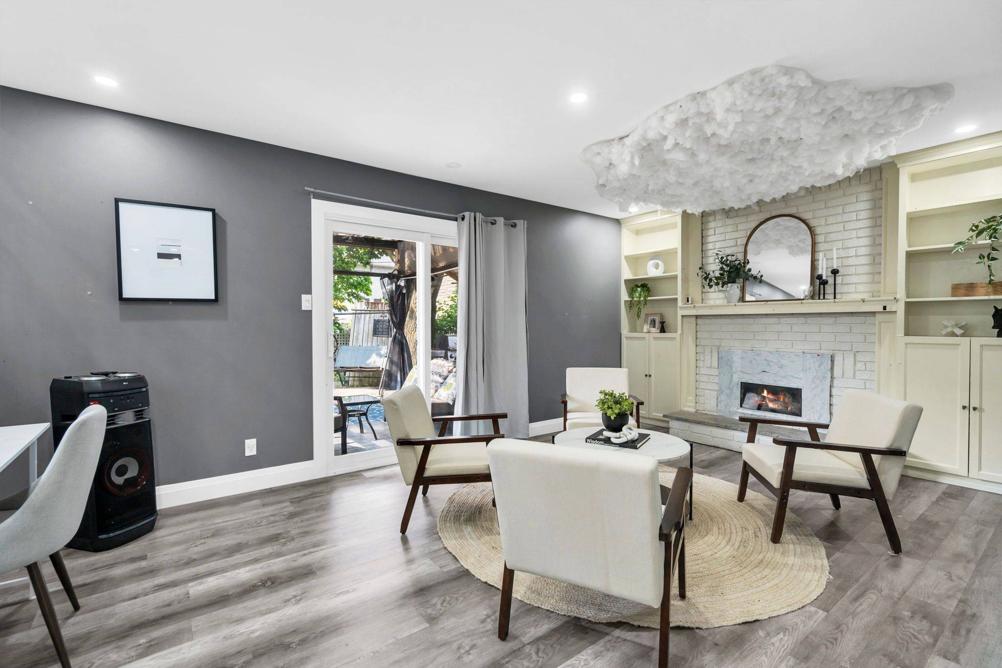 Bradford West Gwillimbury, ON L3Z 2G4,103 Wood CRES