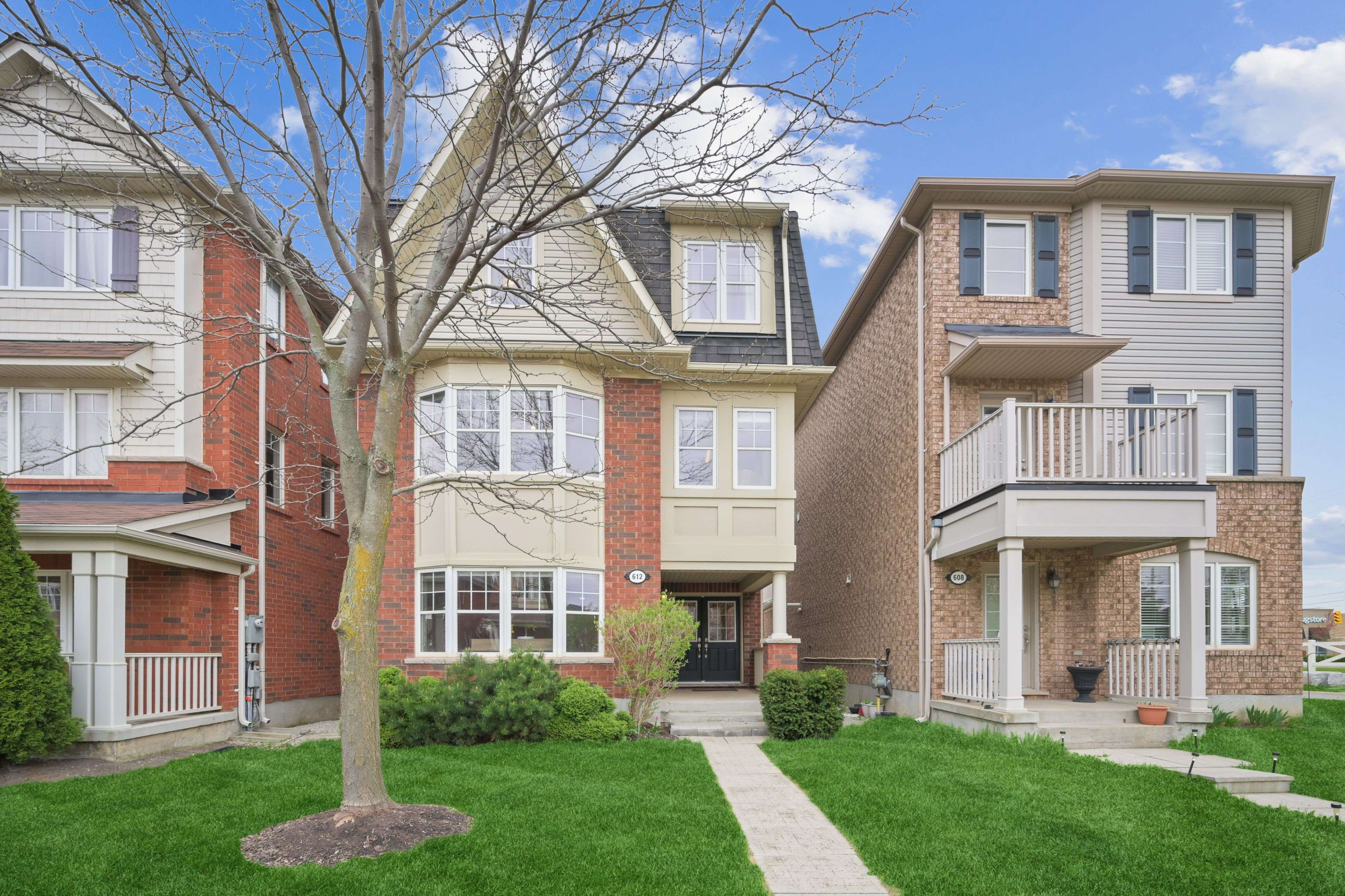 Milton, ON L9T 0P4,612 Sellers PATH