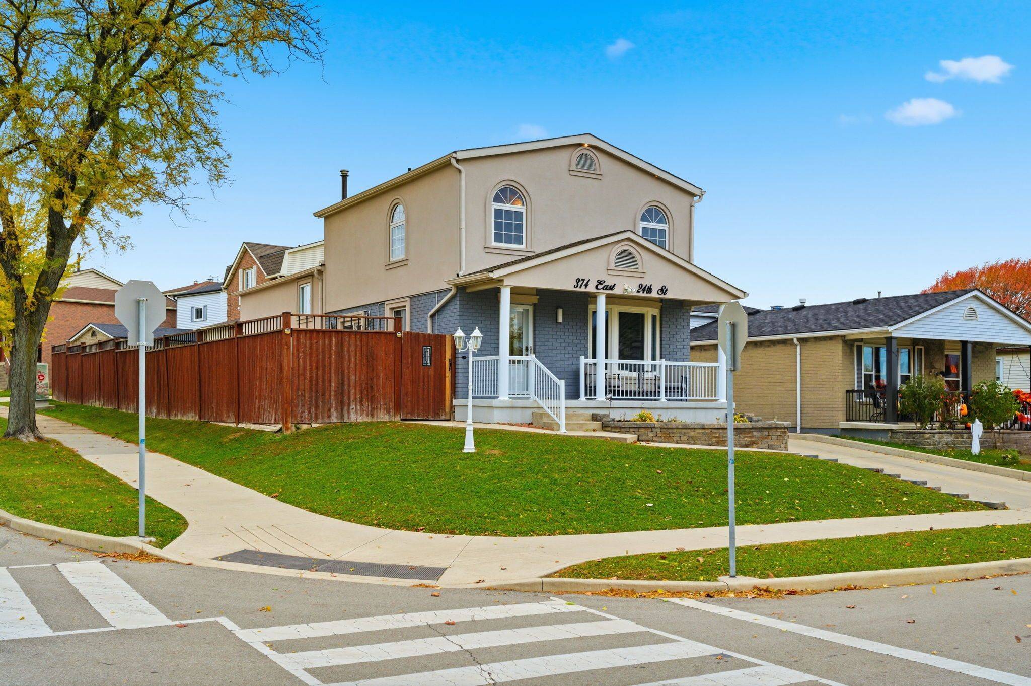 Hamilton, ON L8V 4V1,374 EAST 24TH ST