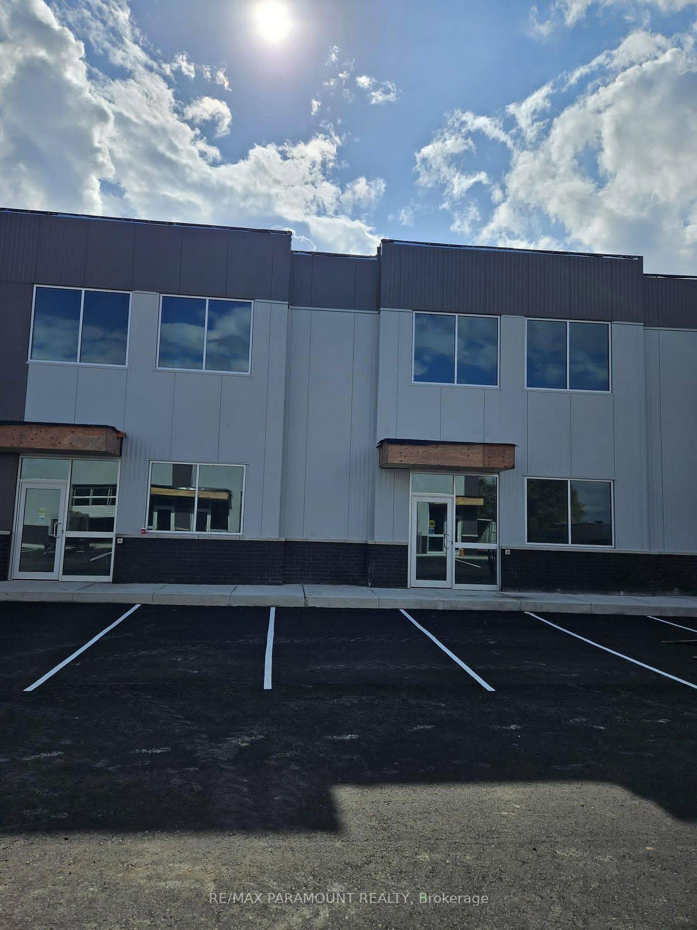 Hamilton, ON L8W 3P6,406 Pritchard RD #Unit 14