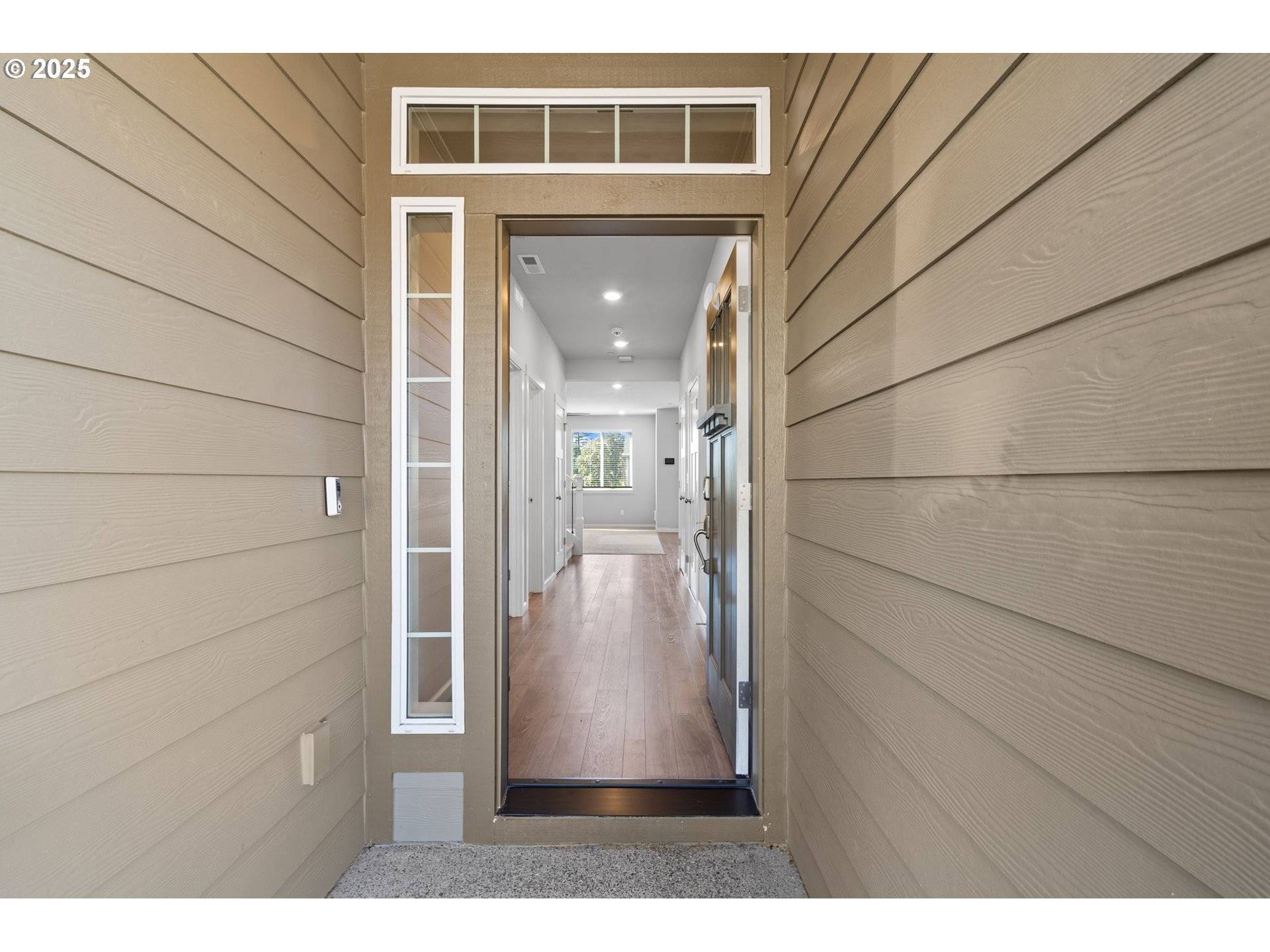 Camas, WA 98607,8613 N APPLETON ST