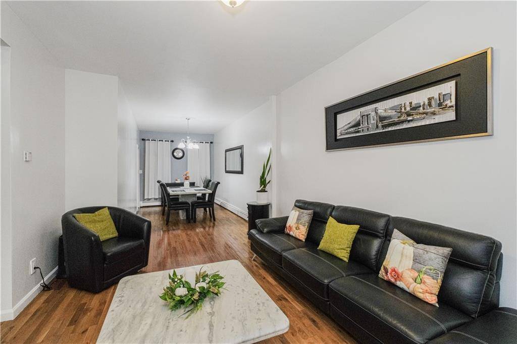 Brooklyn, NY 11208,310 Eldert LN