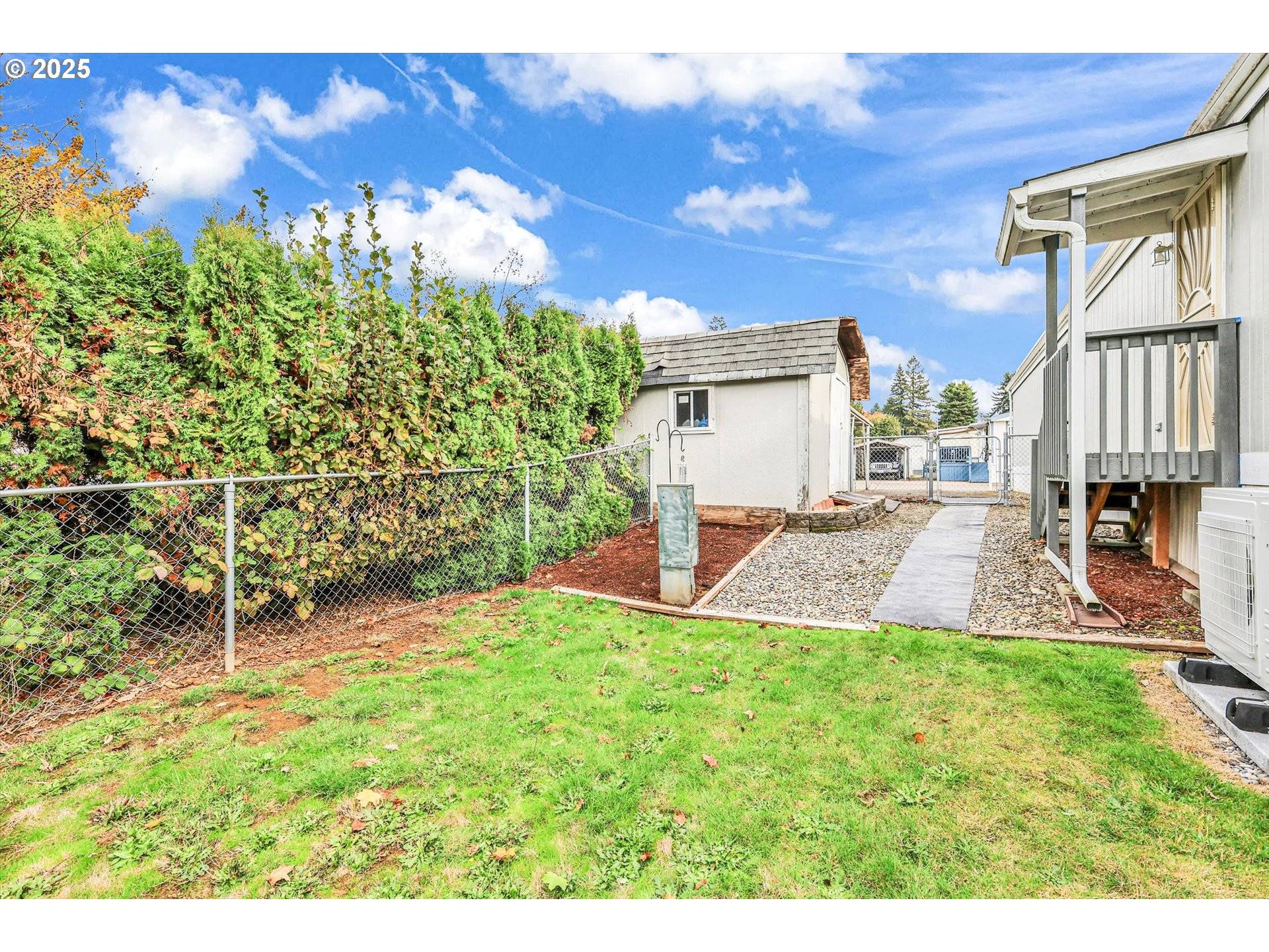 Sandy, OR 97055,17655 BLUFF RD #73