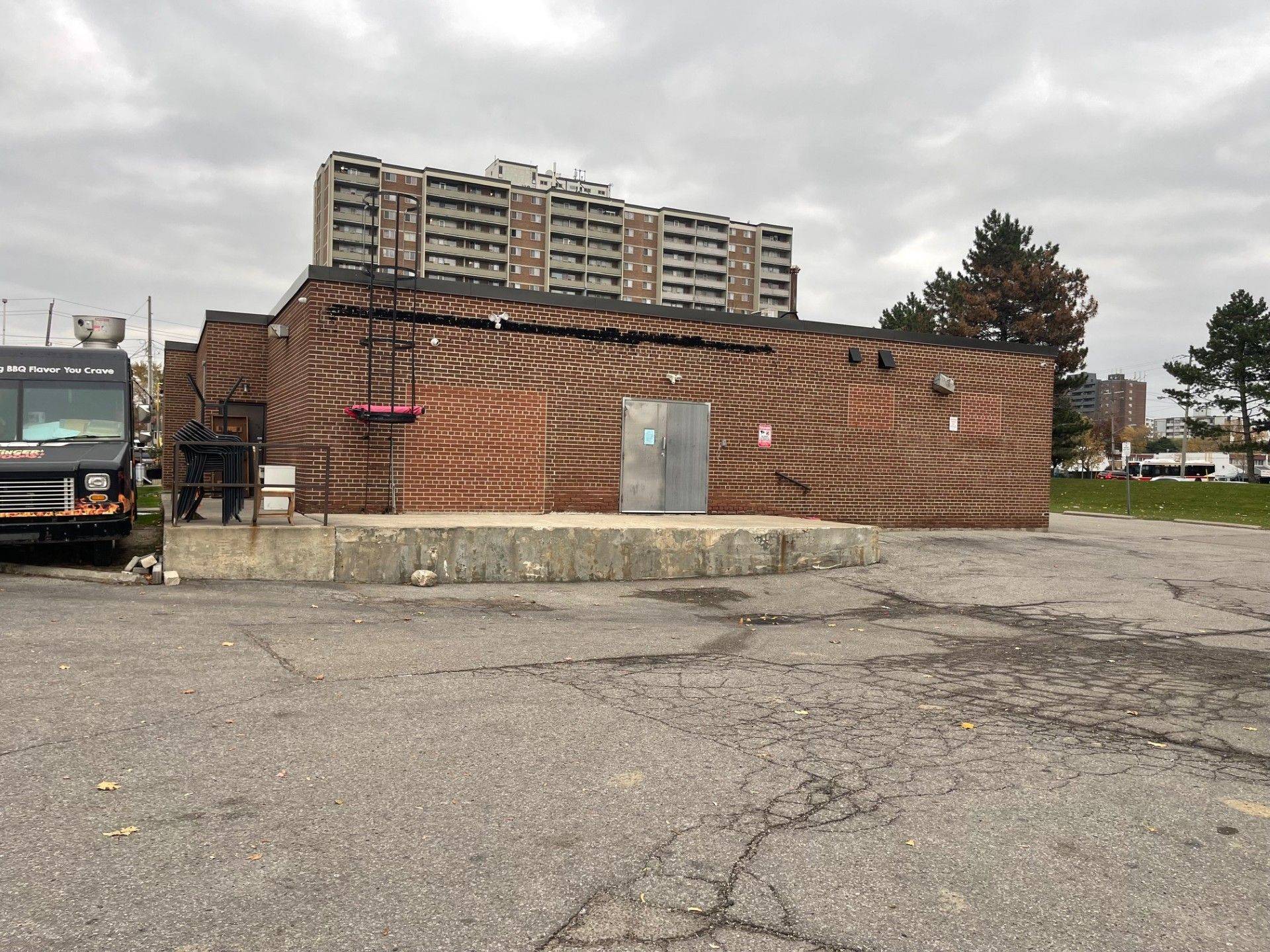 Toronto W05, ON M3N 3A4,2950 Jane ST