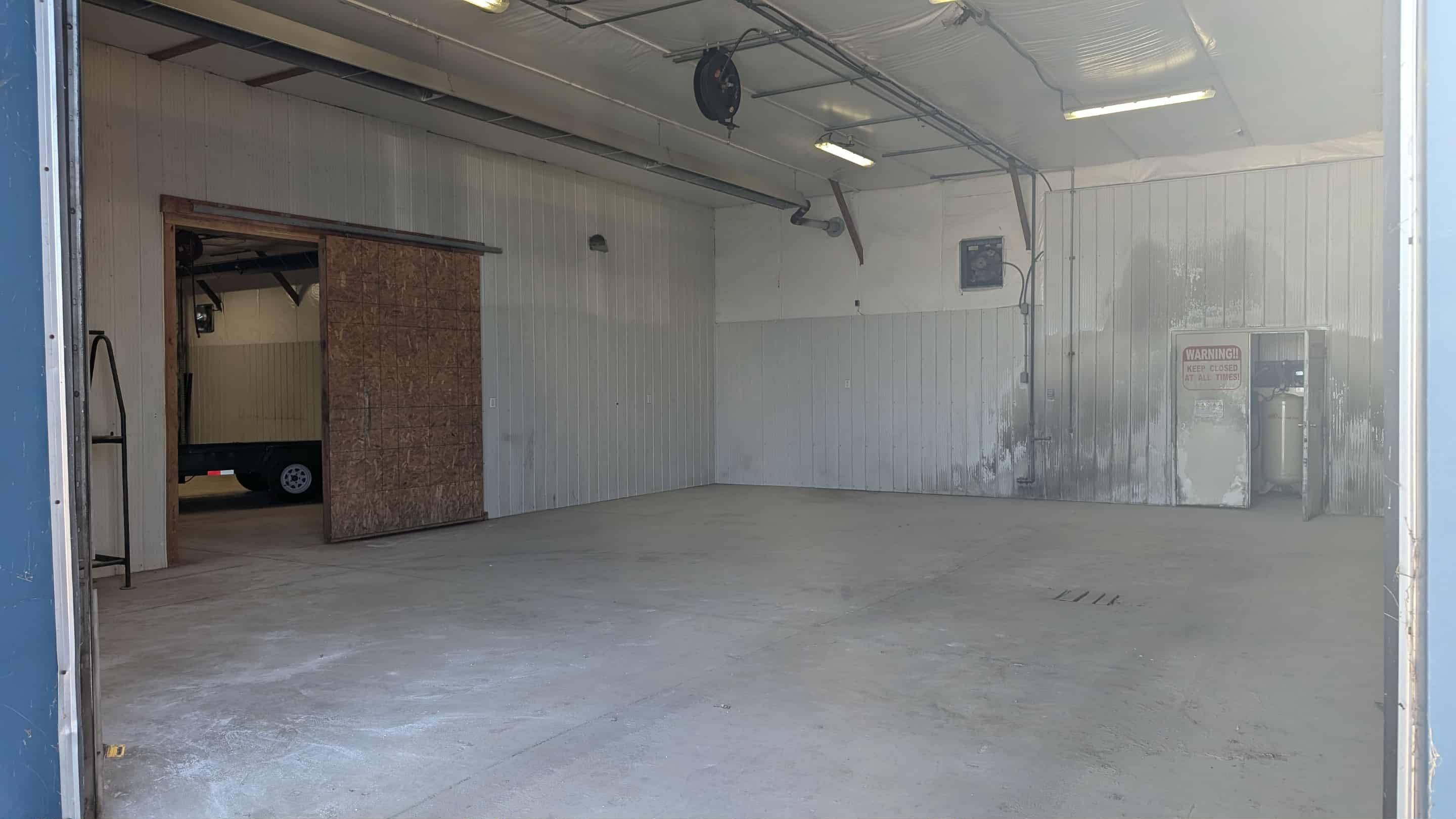 Chatham-kent, ON N0P 2L0,75 Mill ST W