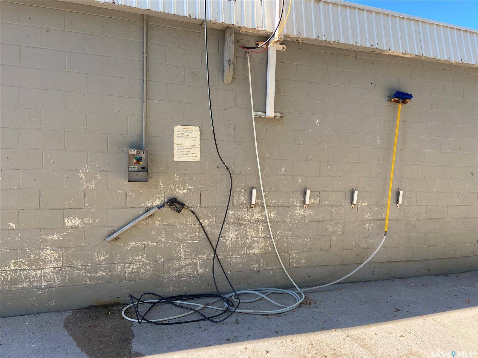 Lanigan, SK S0K 2M0,54 Main STREET