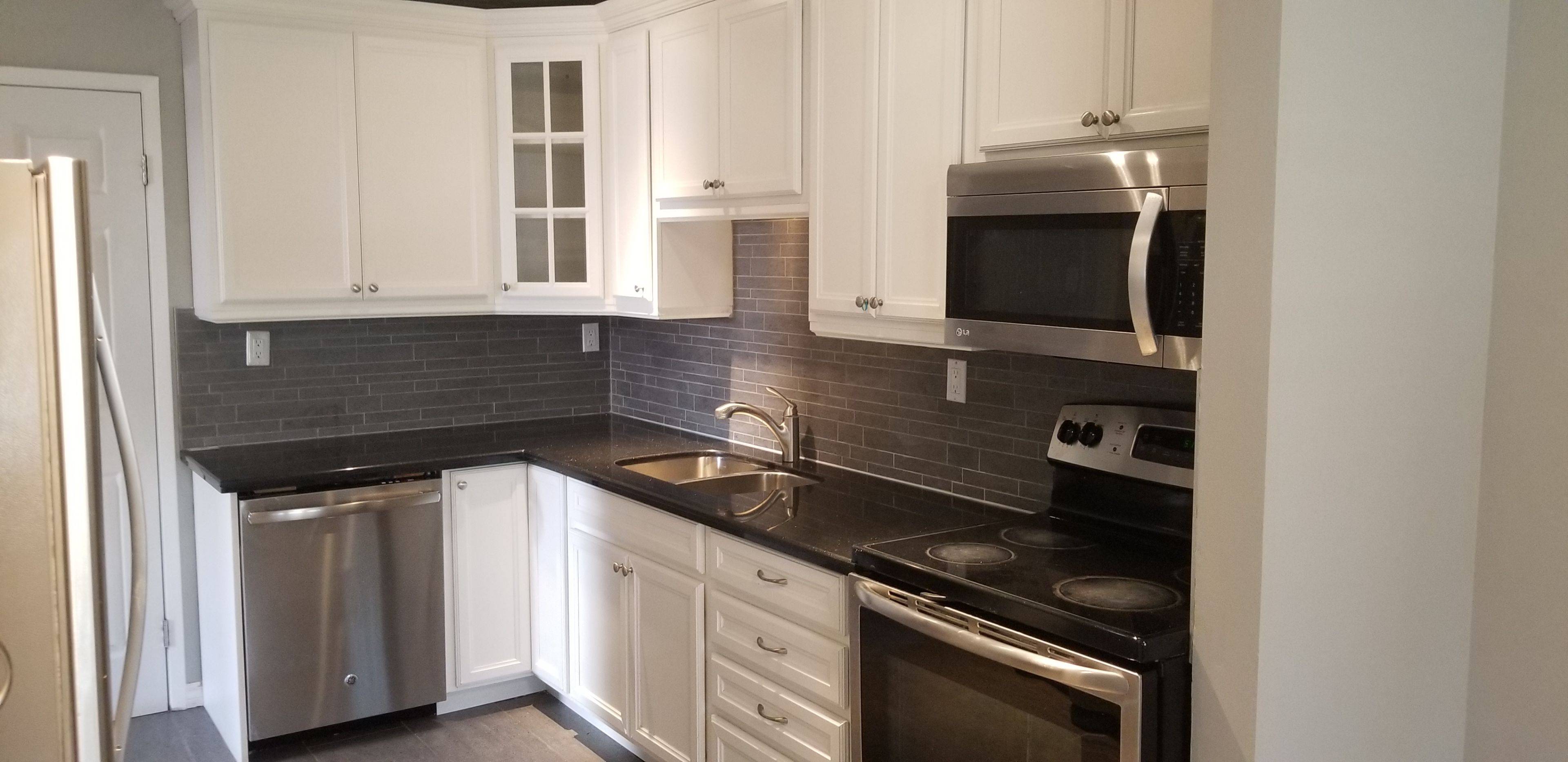 Hamilton, ON L8K 5E8,562 Greenhill AVE