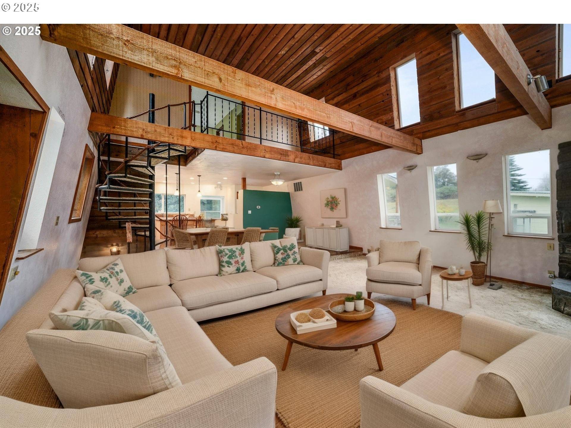 Scotts Mills, OR 97375,20125 MCKILLOP RD