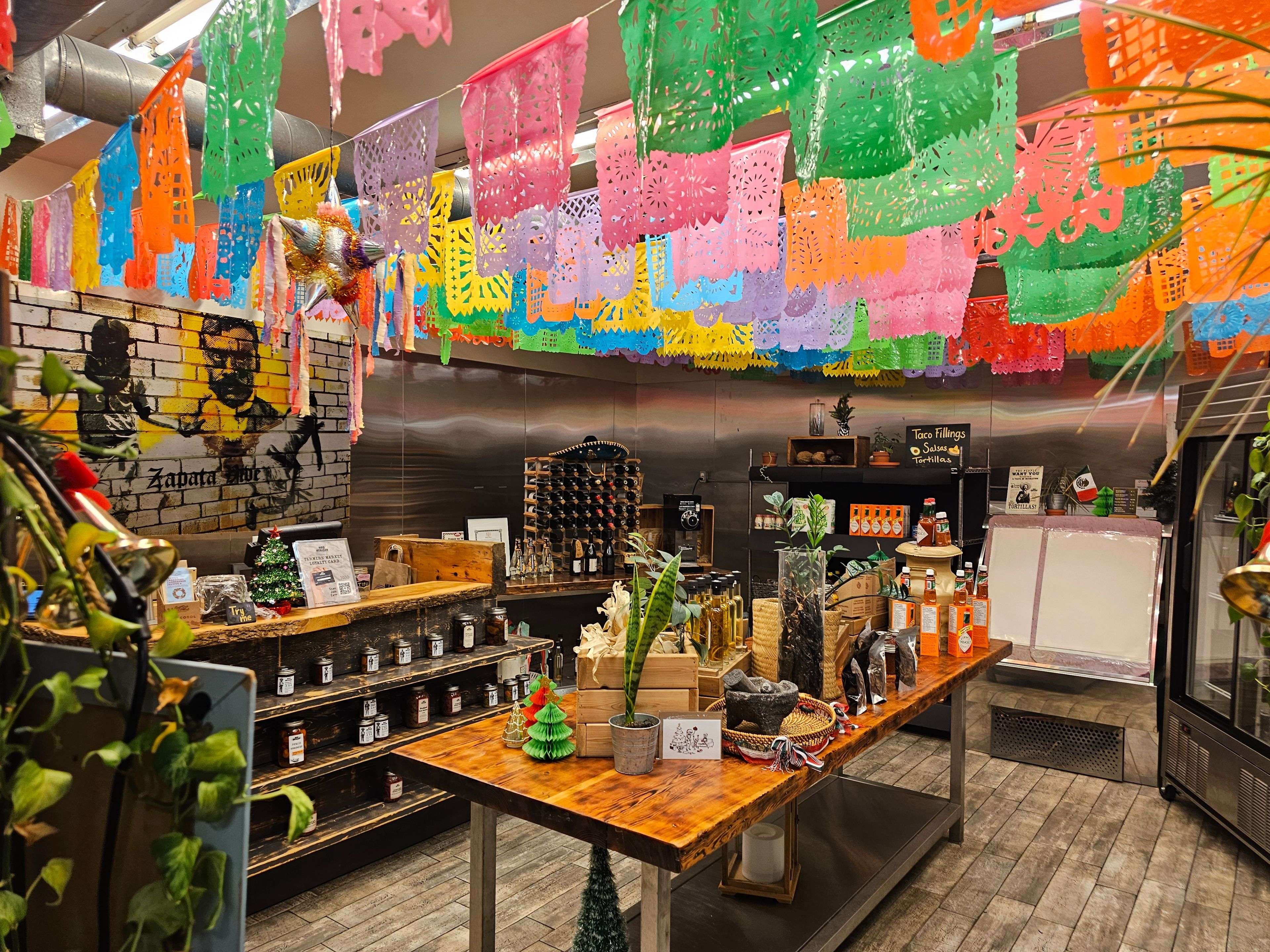 Toronto W02, ON M6S 3Z6,405 Jane ST