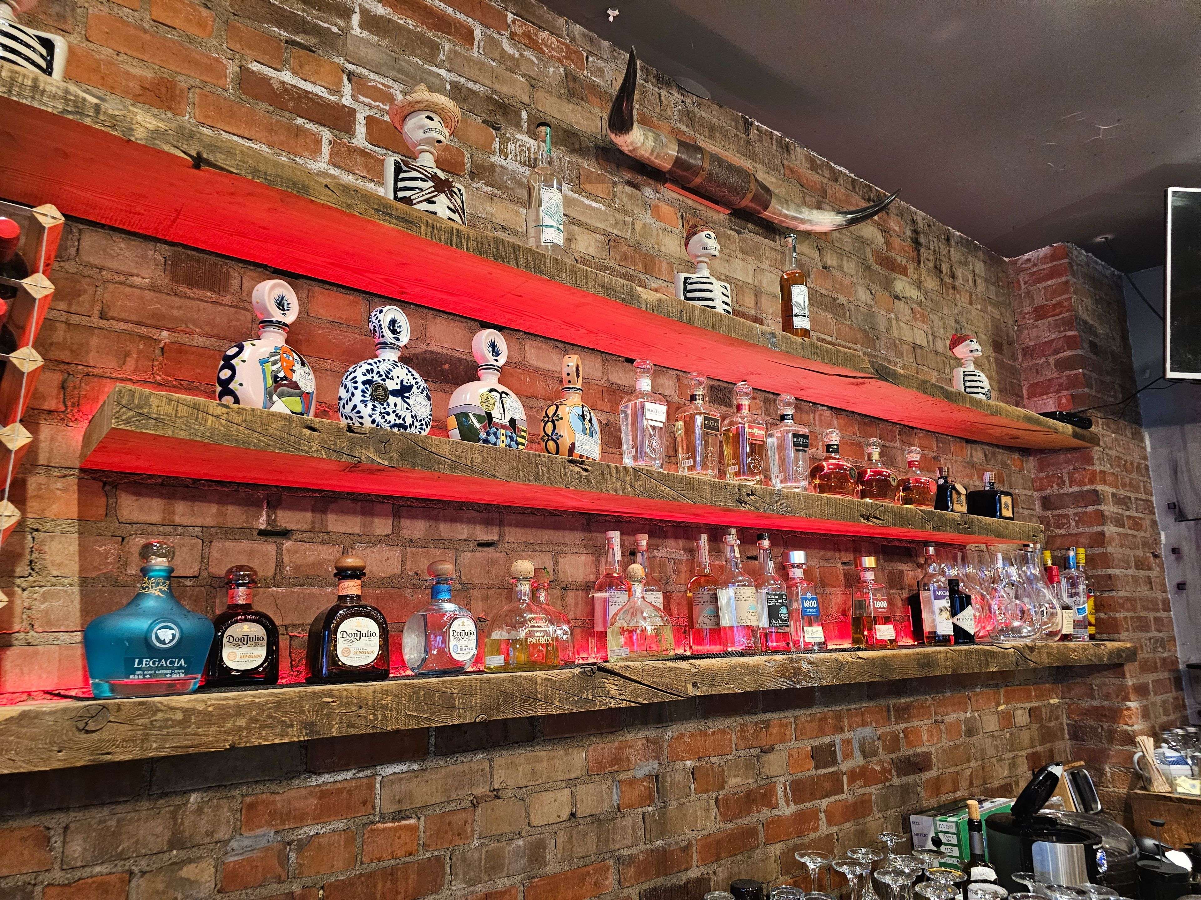 Toronto W02, ON M6S 3Z6,405 Jane ST