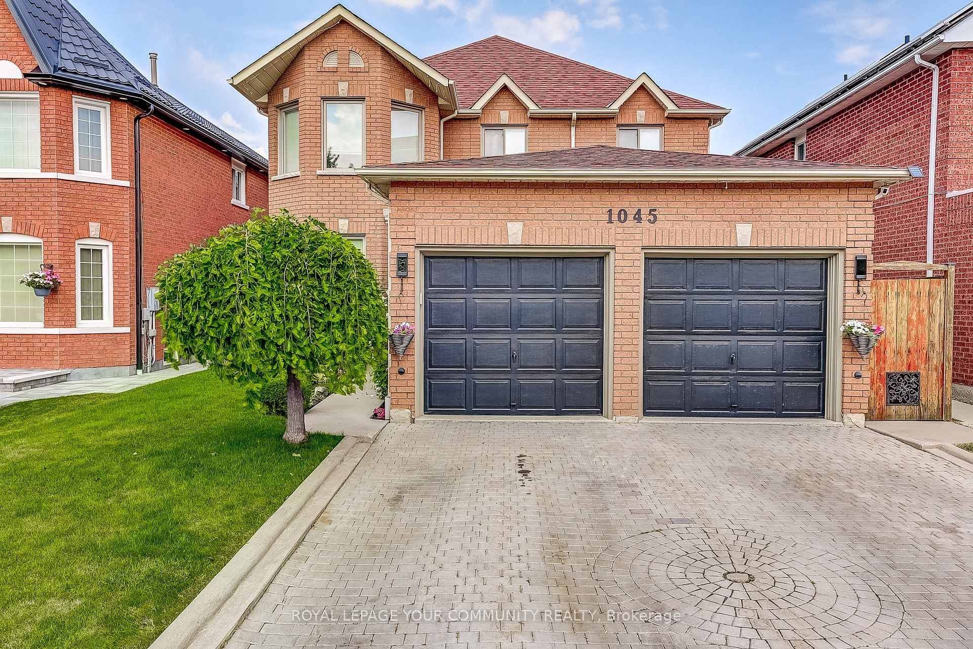 Mississauga, ON L5V 1R3,1045 Sherwood Mills BLVD