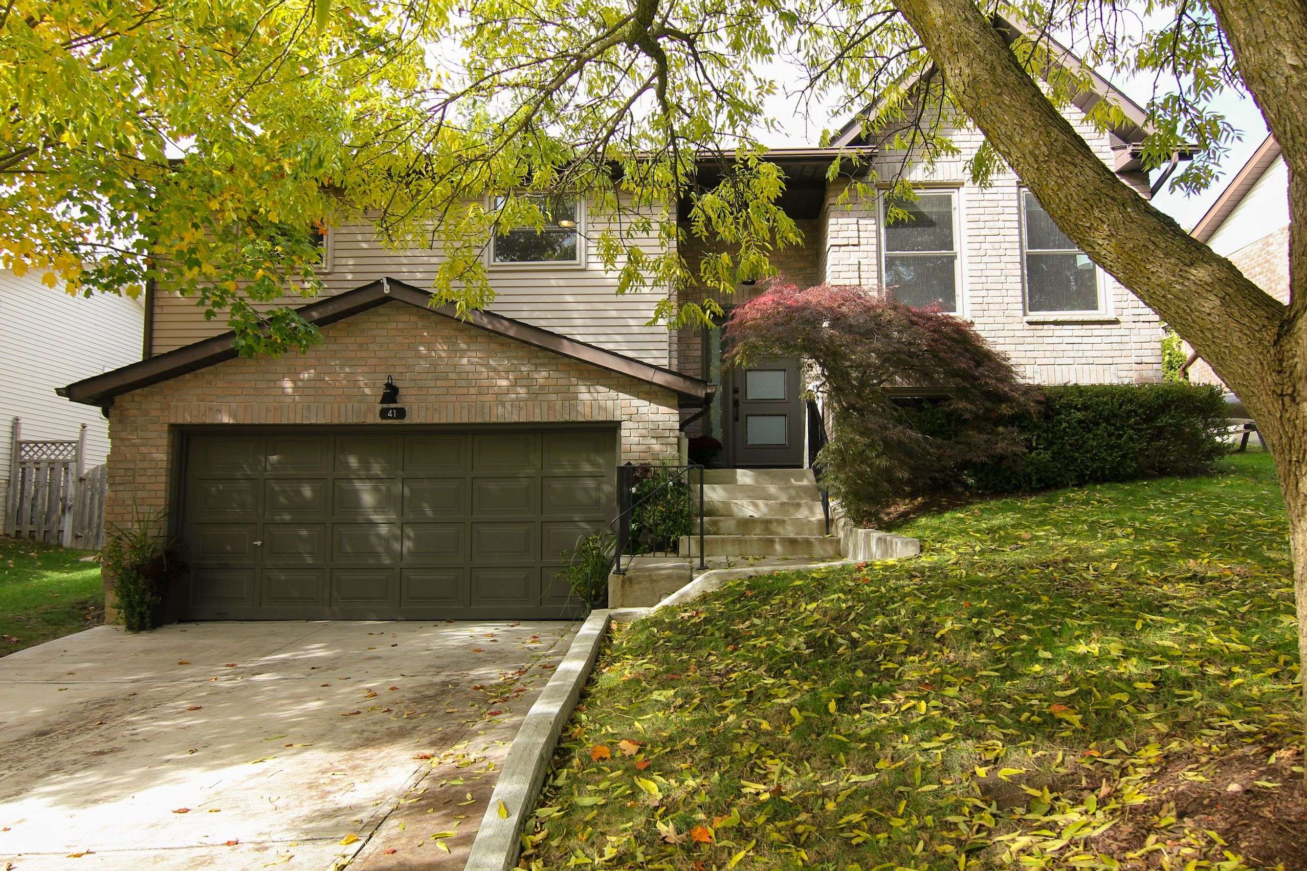 Guelph, ON N1K 1J5,41 Shoemaker CRES