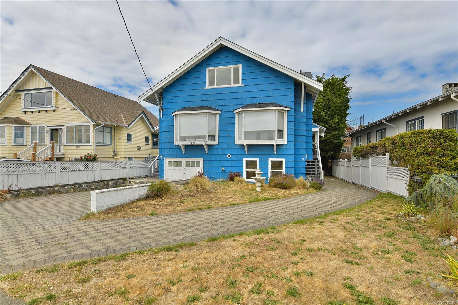 Victoria, BC V8V 1C1,1150 Dallas Rd