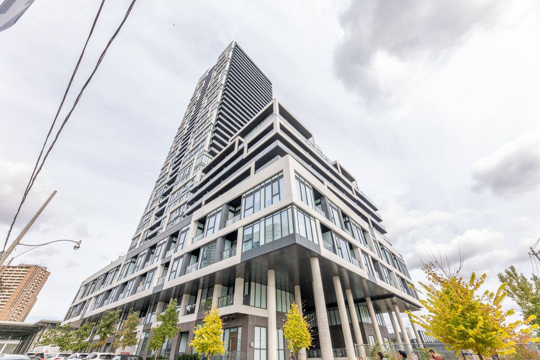 Toronto C08, ON M5A 0W7,5 Defries ST #2911