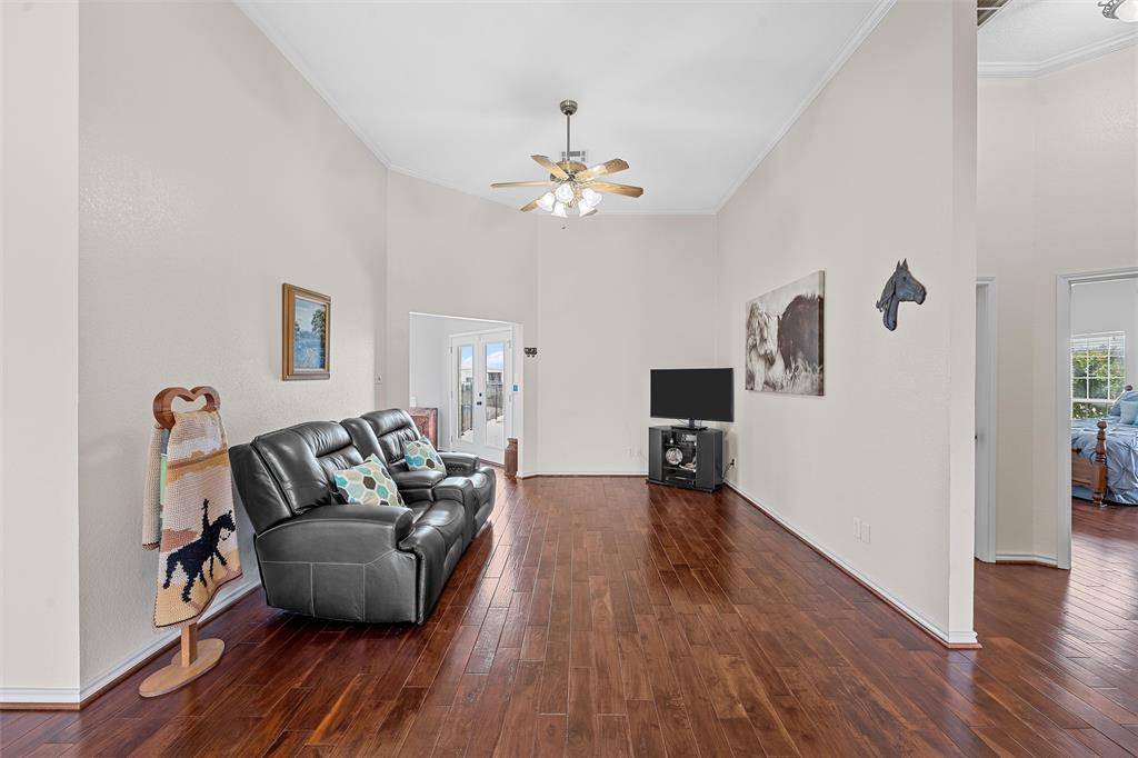 Robinson, TX 76706,3433 Cooksey Lane