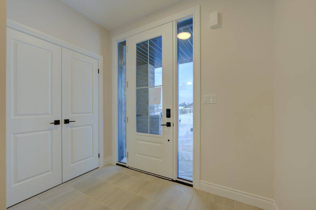 Minto, ON N0G 1Z0,30 Anne ST W