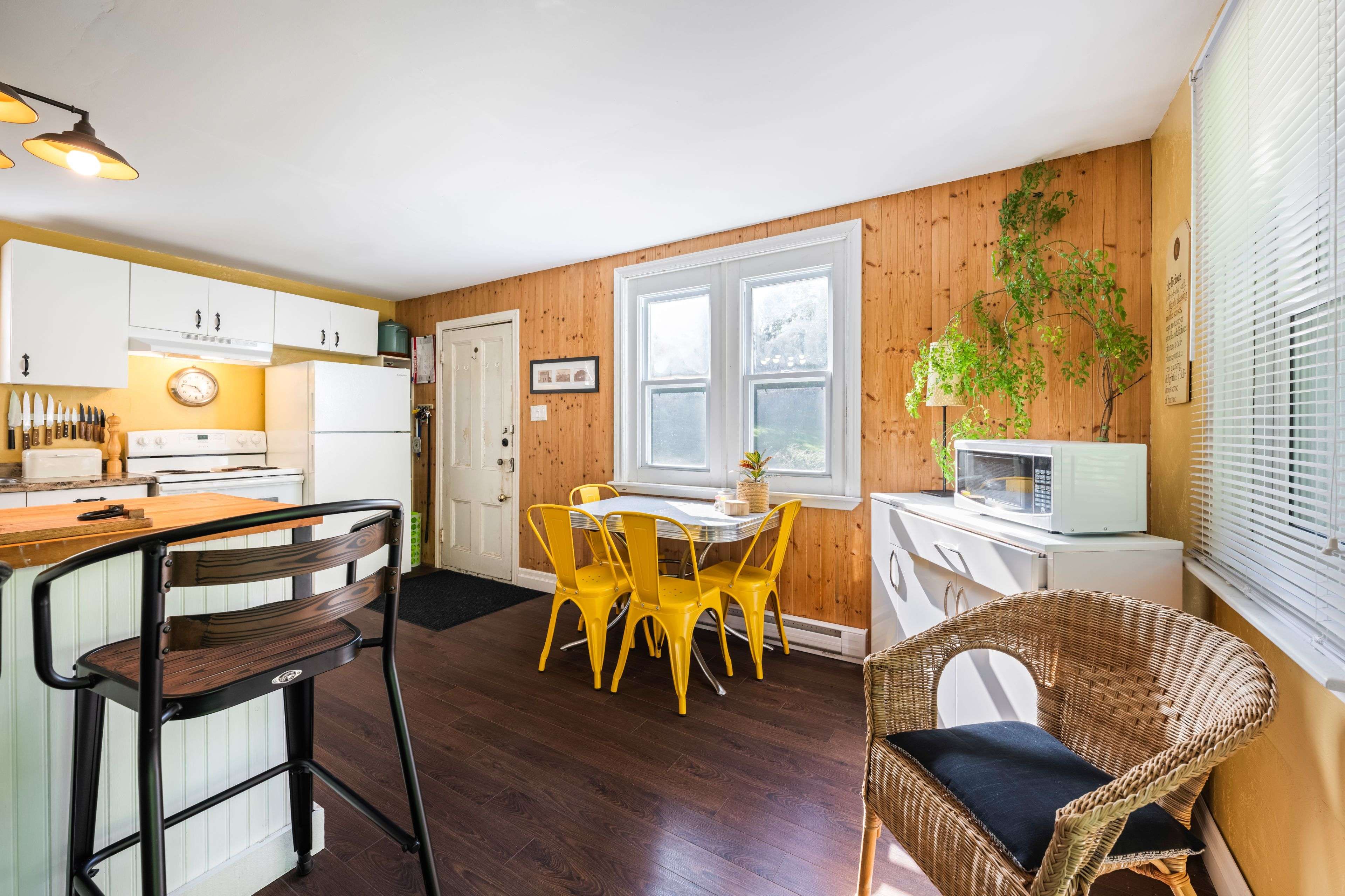 Mulmur, ON L9V 0C2,637217 Prince of Wales RD