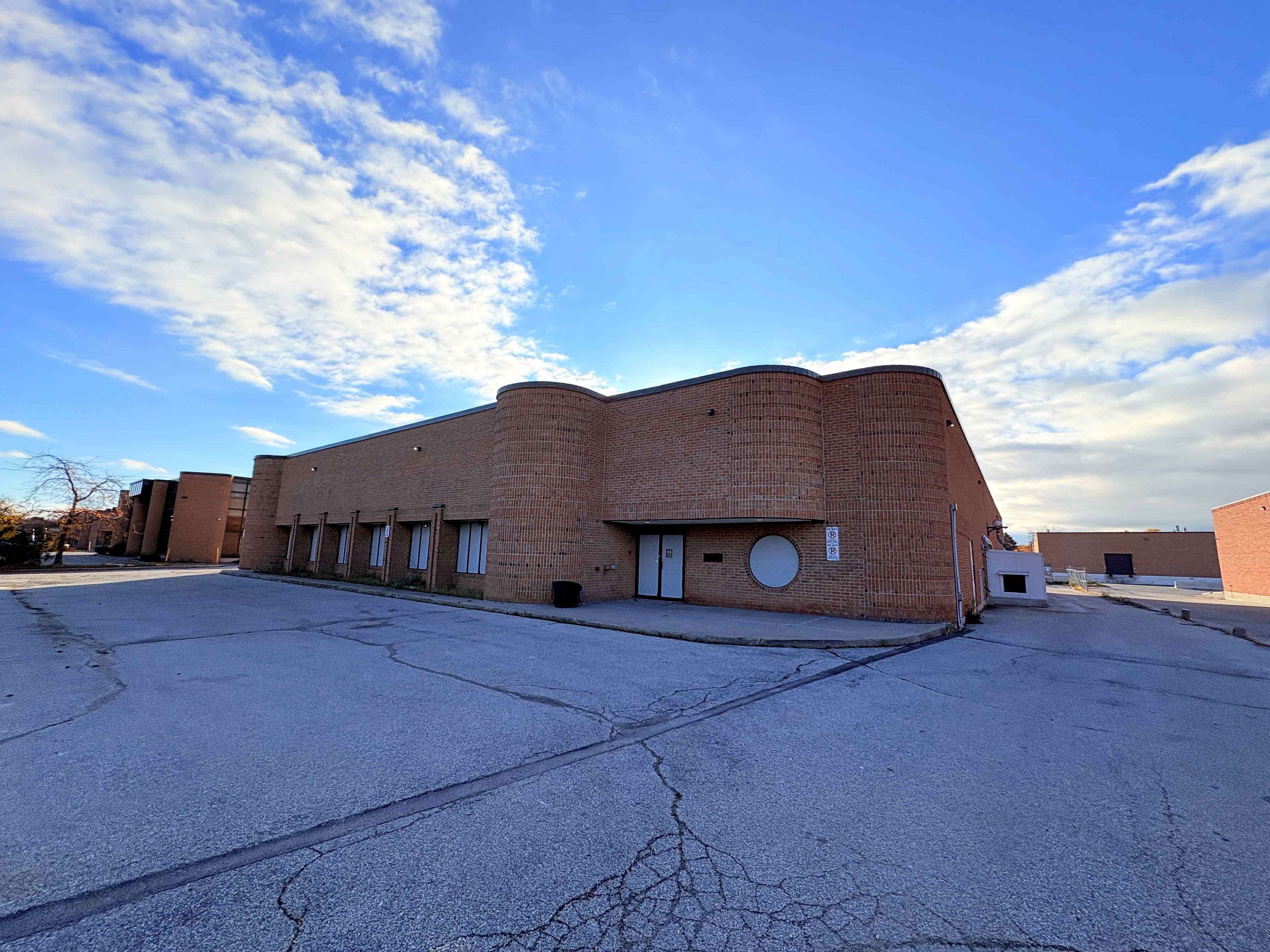 Markham, ON L3R 0H4,3475 14th AVE