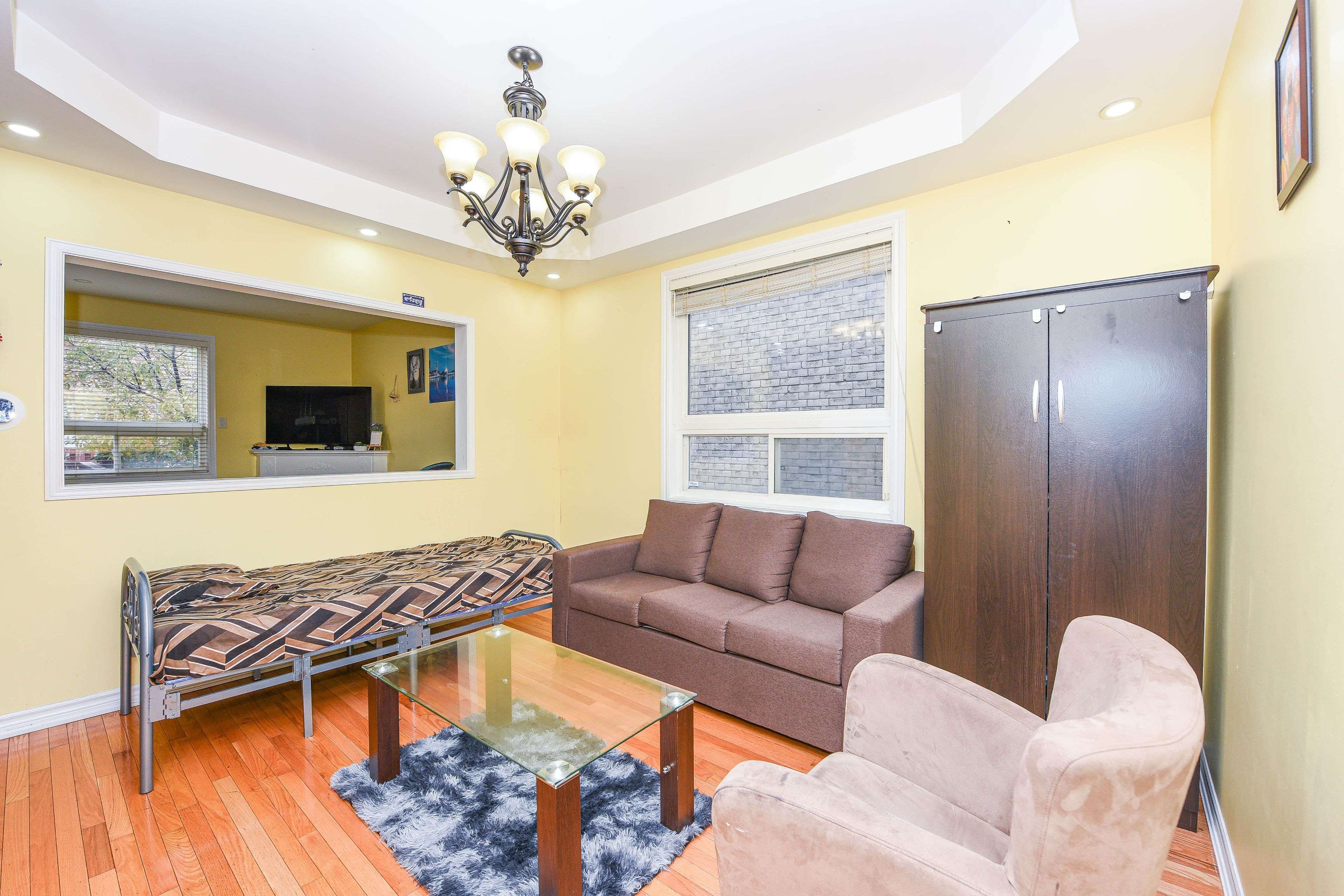 Brampton, ON L6R 0P3,50 Severin ST