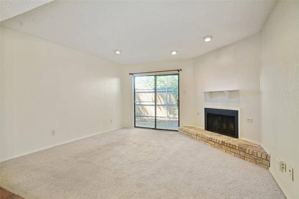 Fort Worth, TX 76107,4920 Byers Avenue #A