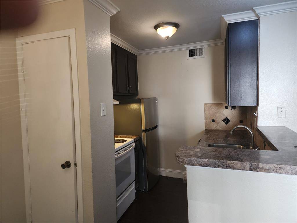 Dallas, TX 75206,1603 N Garrett Avenue #204