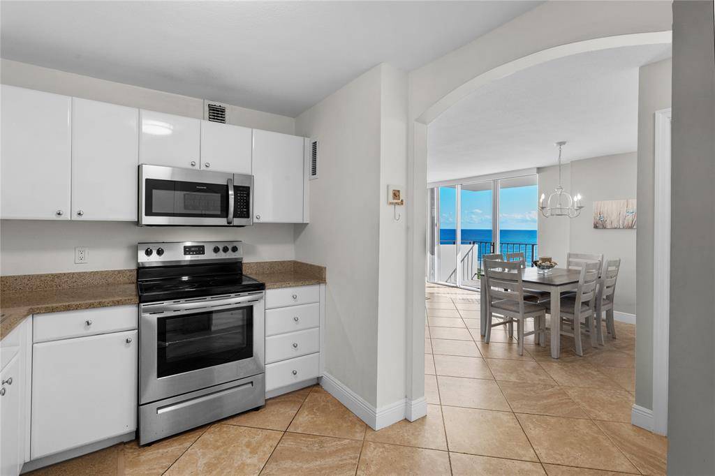 Pompano Beach, FL 33062,1900 S Ocean Blvd #5F