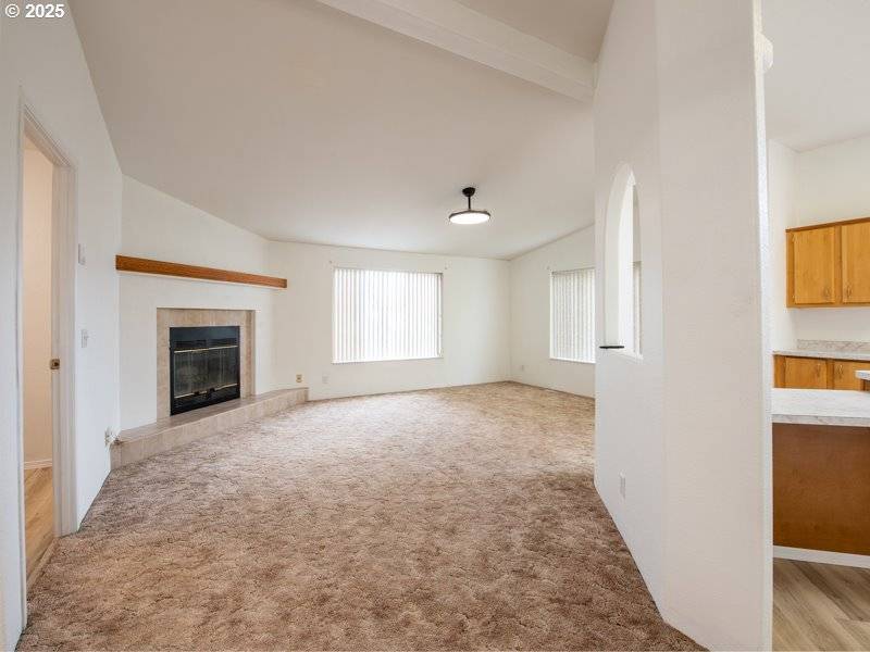 Eugene, OR 97404,1310 DAVID AVE