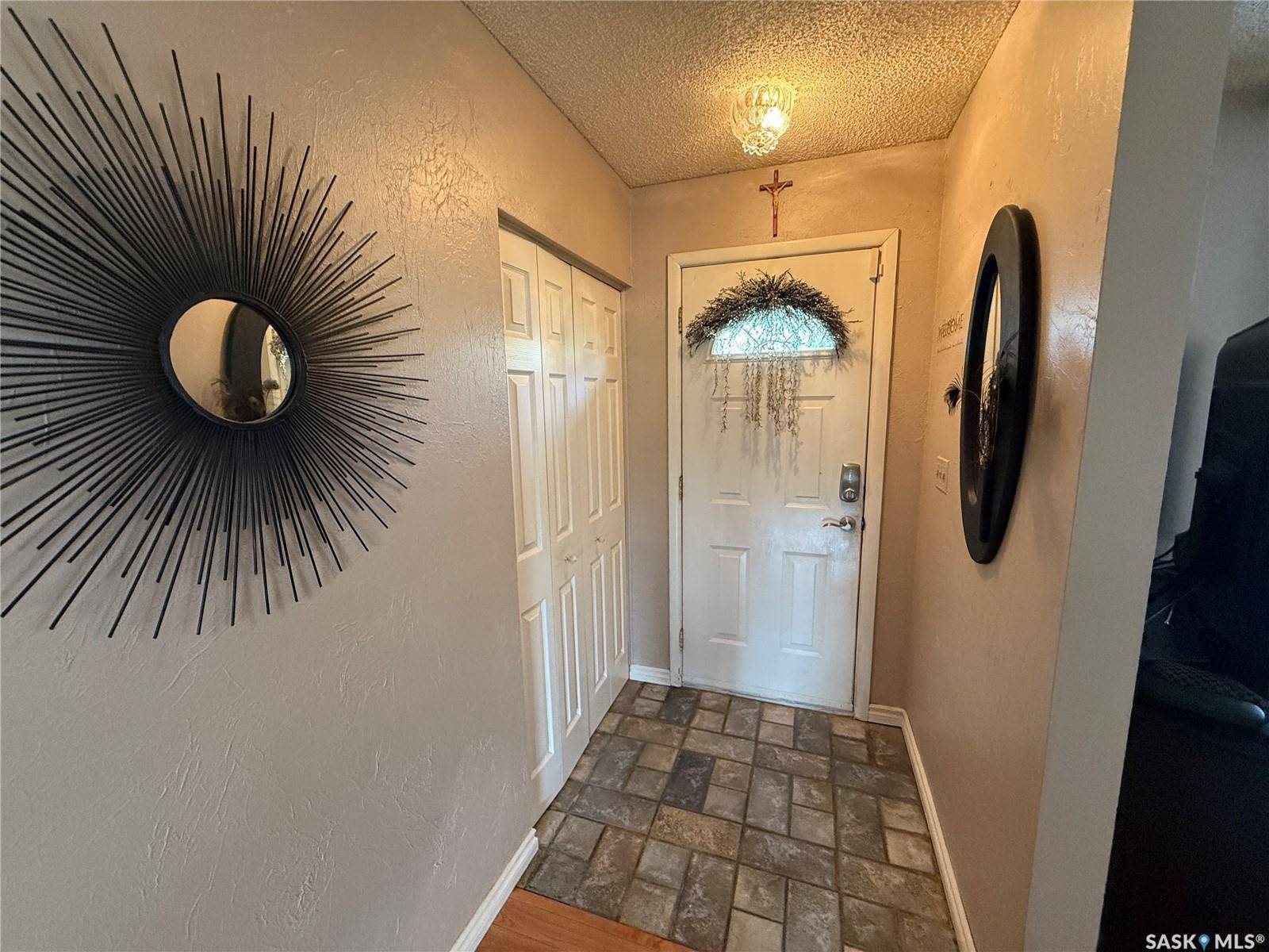 Weyburn, SK S4H 0S2,216 Ash DRIVE