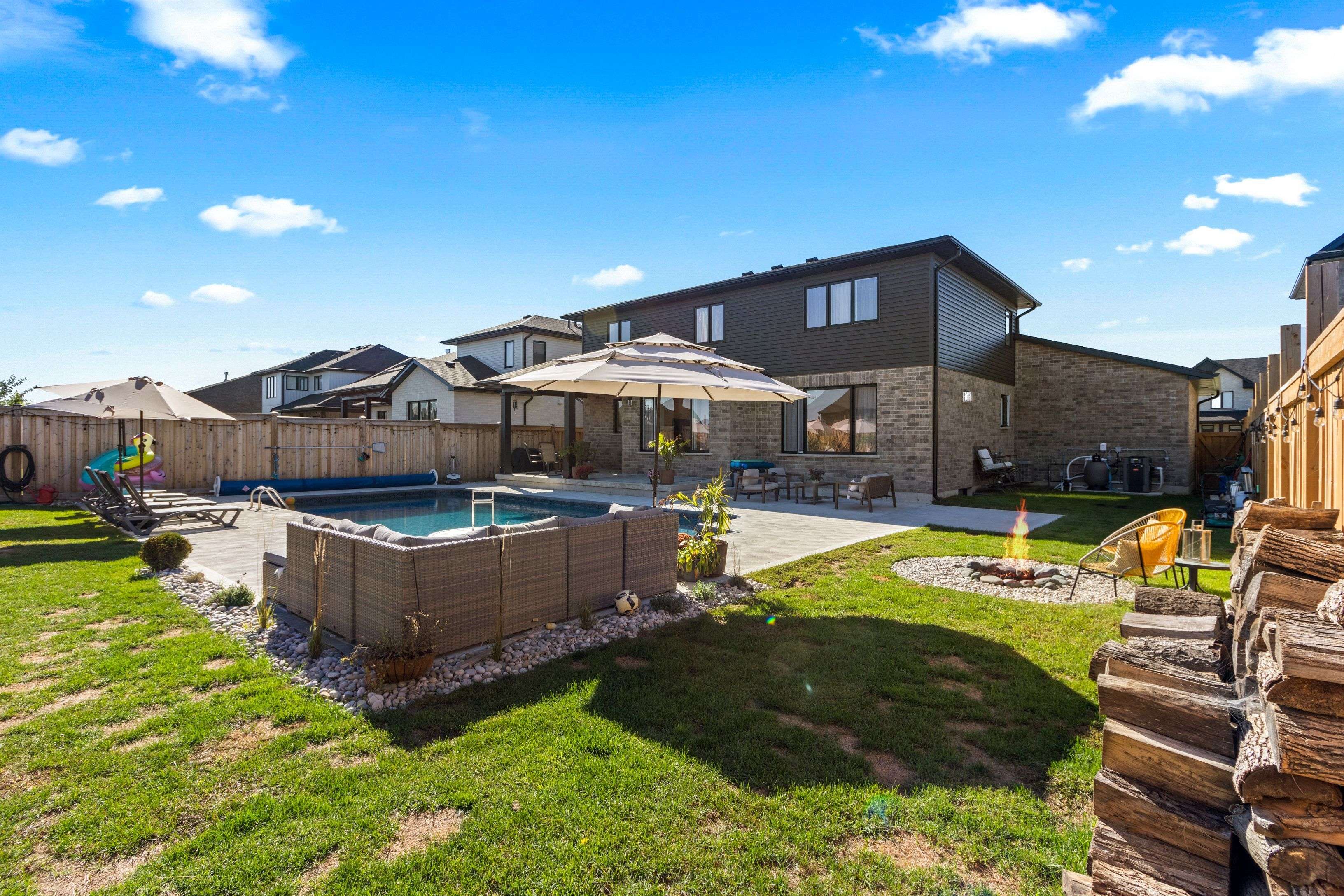 Saugeen Shores, ON N0H 2C7,335 Devonshire RD